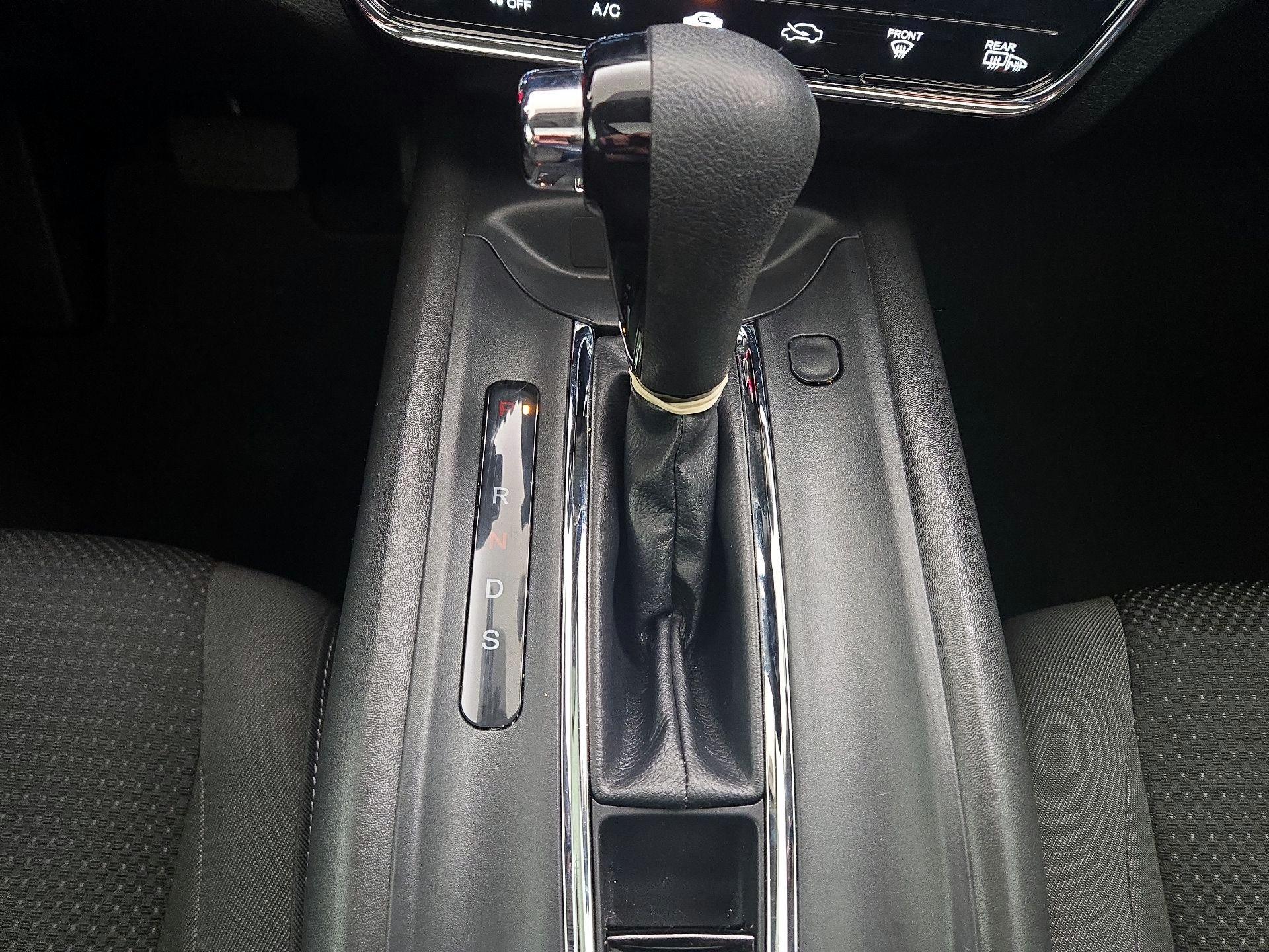 Thumbnail: 2022 Honda HR-V - 17