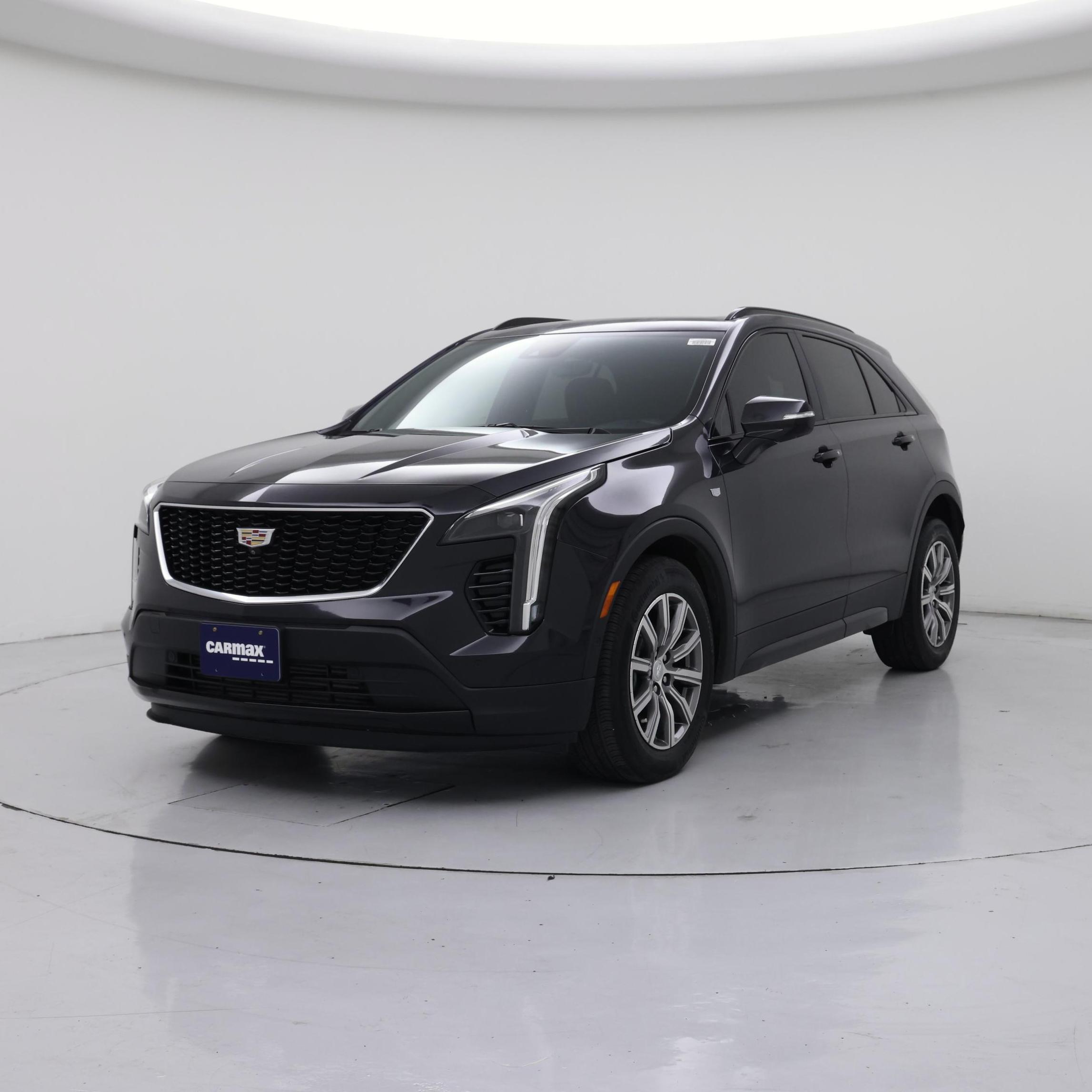 Thumbnail: 2022 Cadillac XT4 - 4