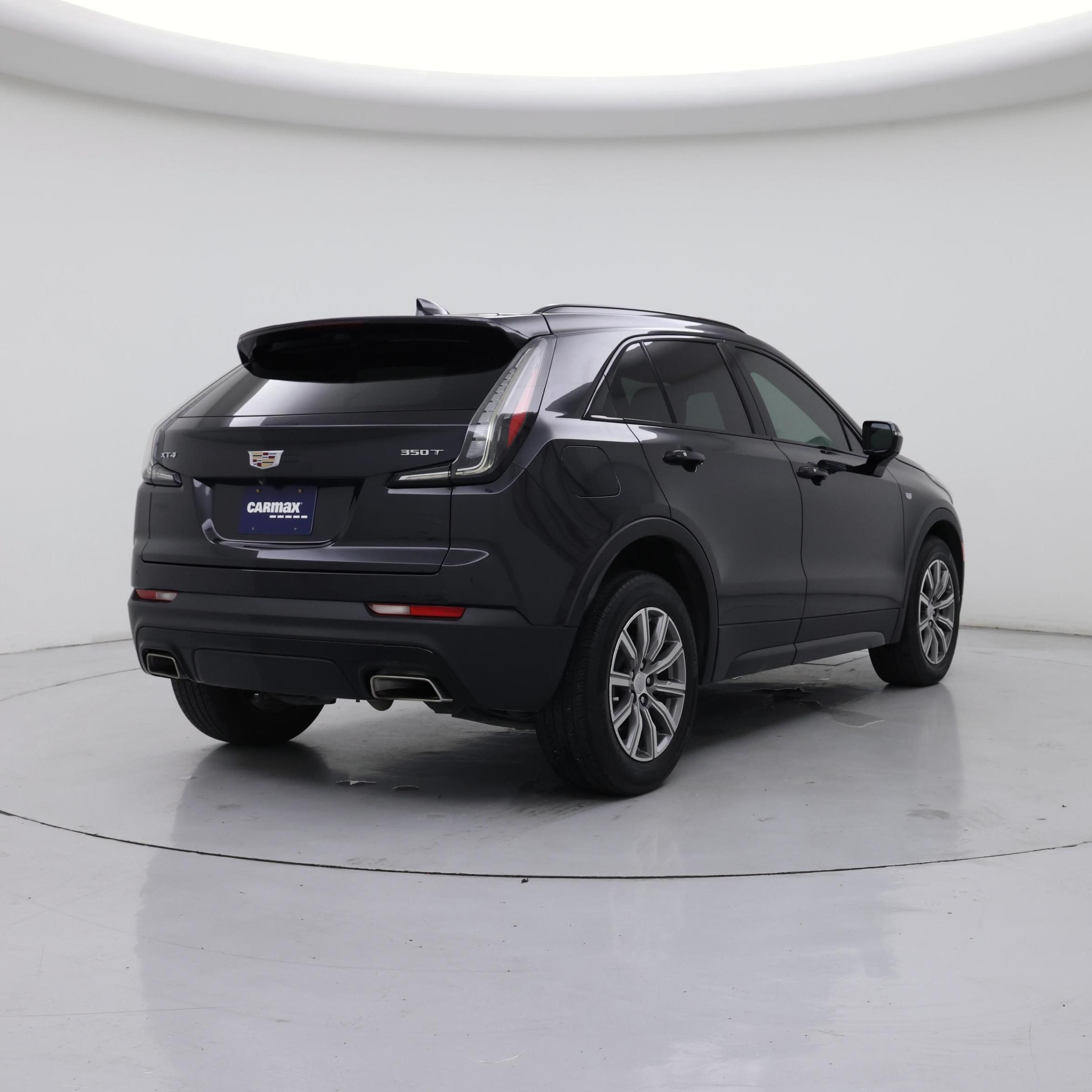 Thumbnail: 2022 Cadillac XT4 - 8