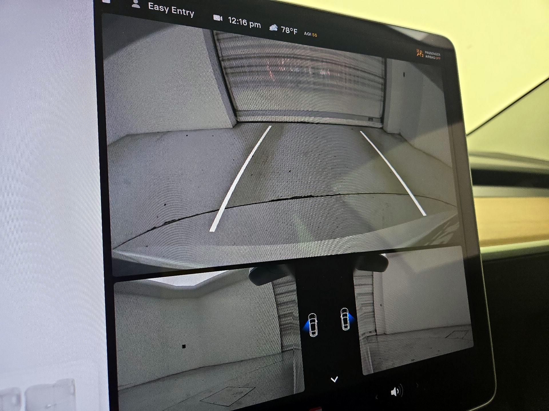 Thumbnail: 2022 Tesla Model 3 - 14