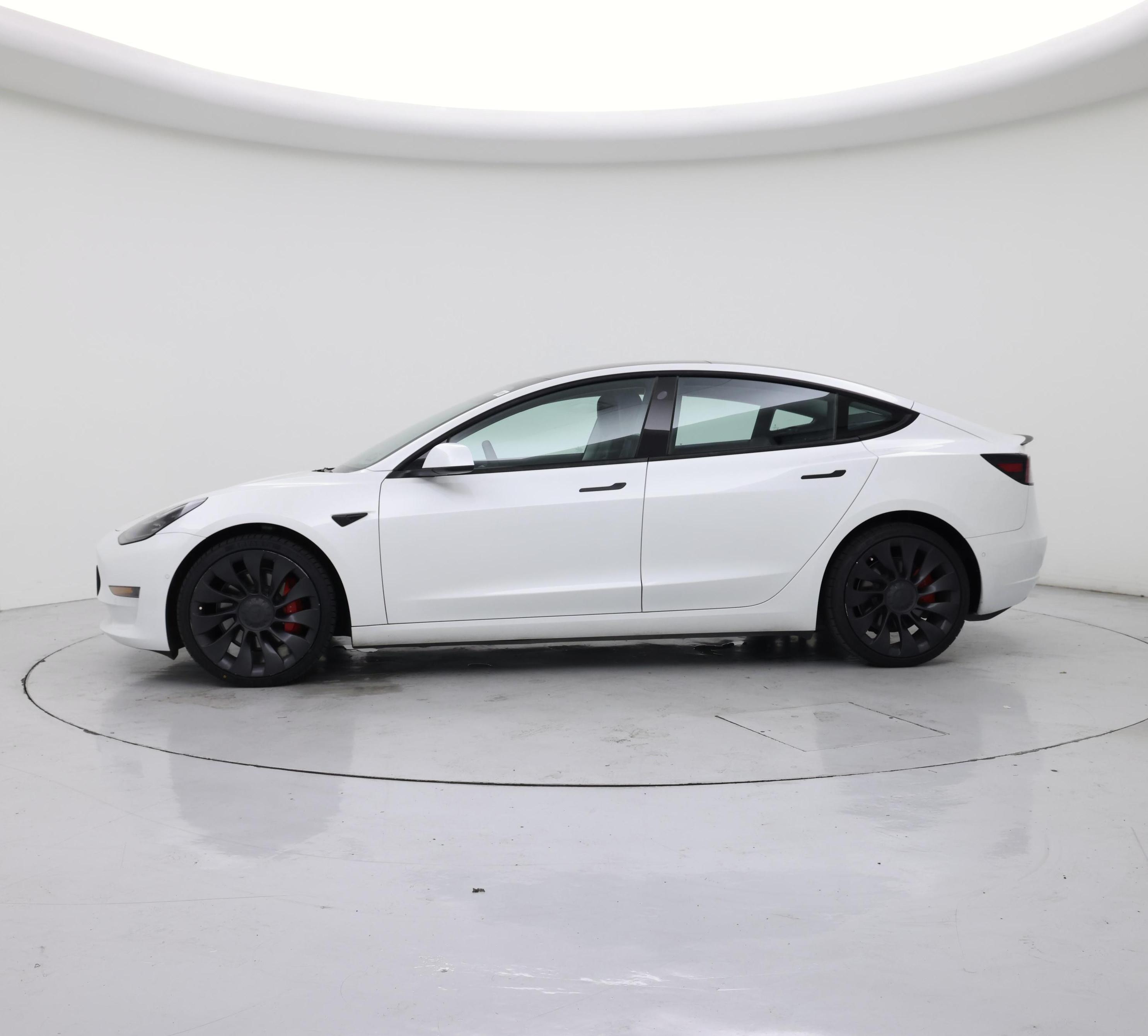 Thumbnail: 2022 Tesla Model 3 - 3