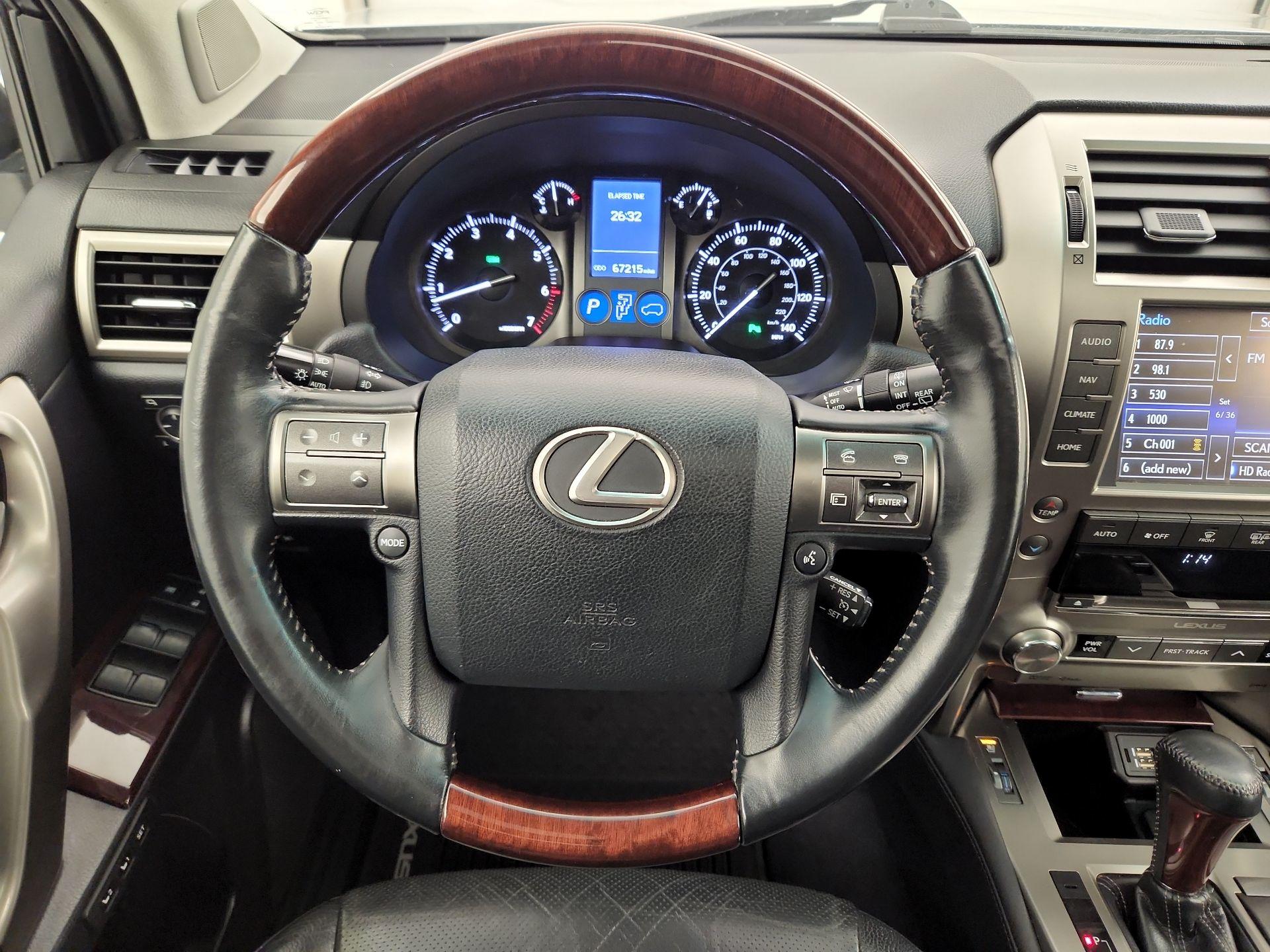 Thumbnail: 2015 Lexus GX - 10
