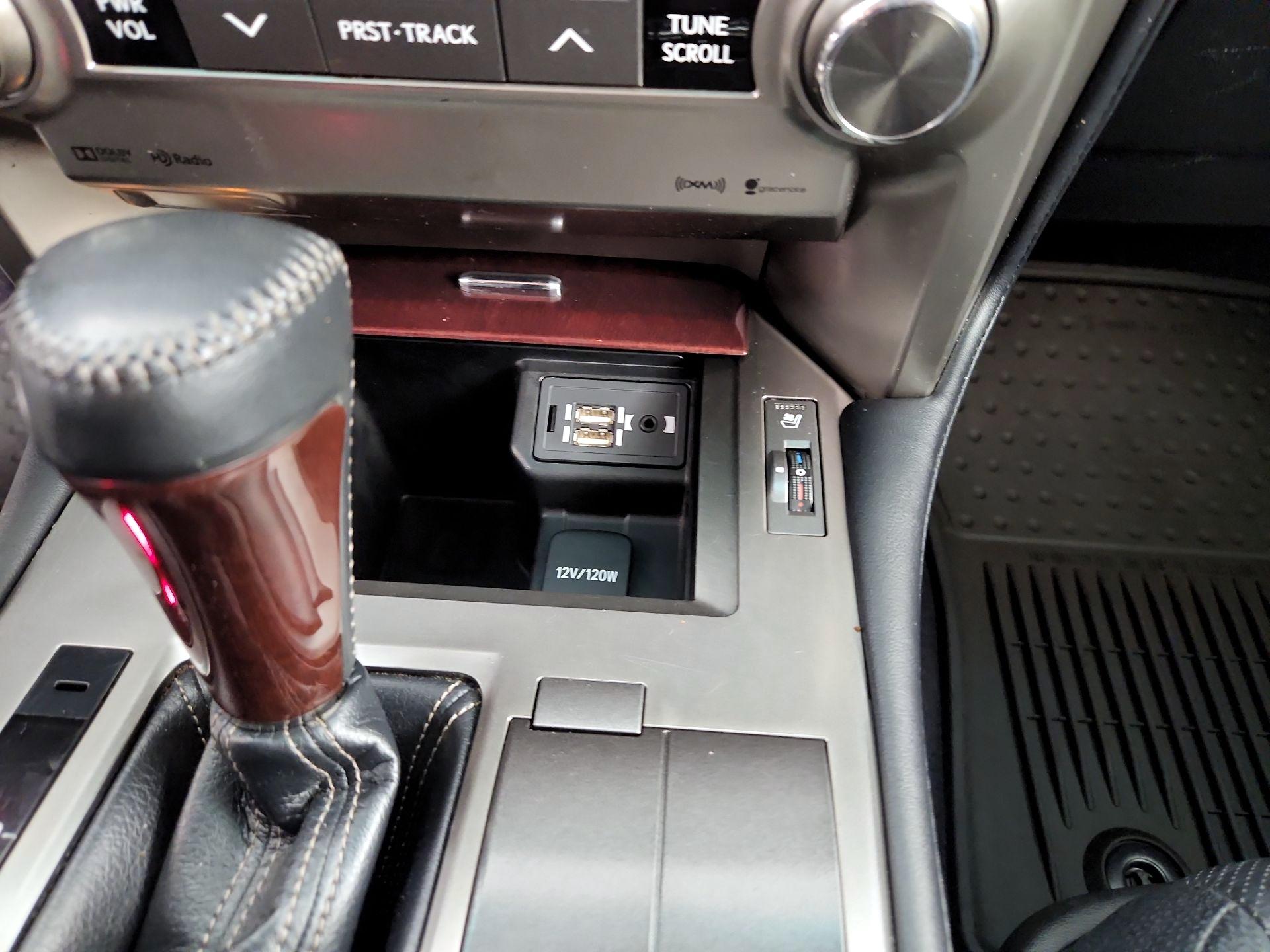 Thumbnail: 2015 Lexus GX - 19