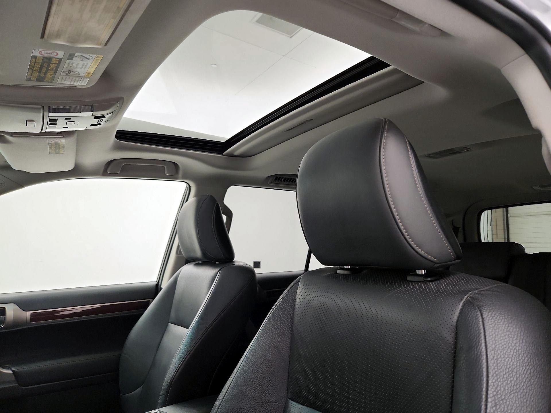 Thumbnail: 2015 Lexus GX - 20