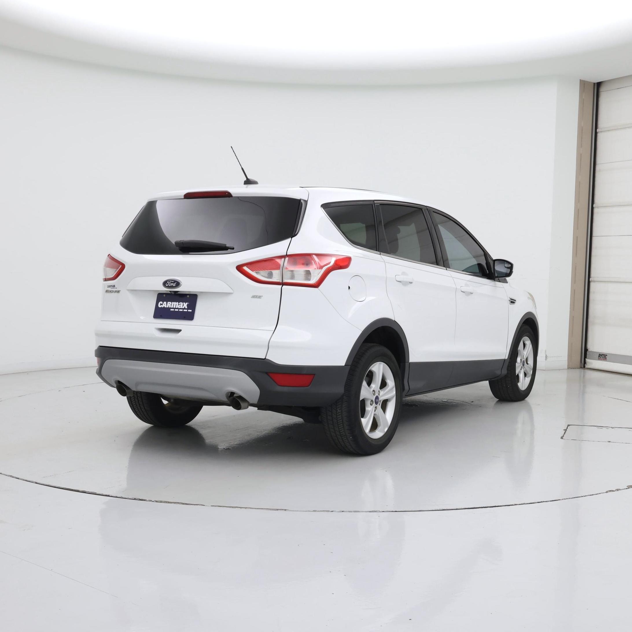 Thumbnail: 2015 Ford Escape - 8