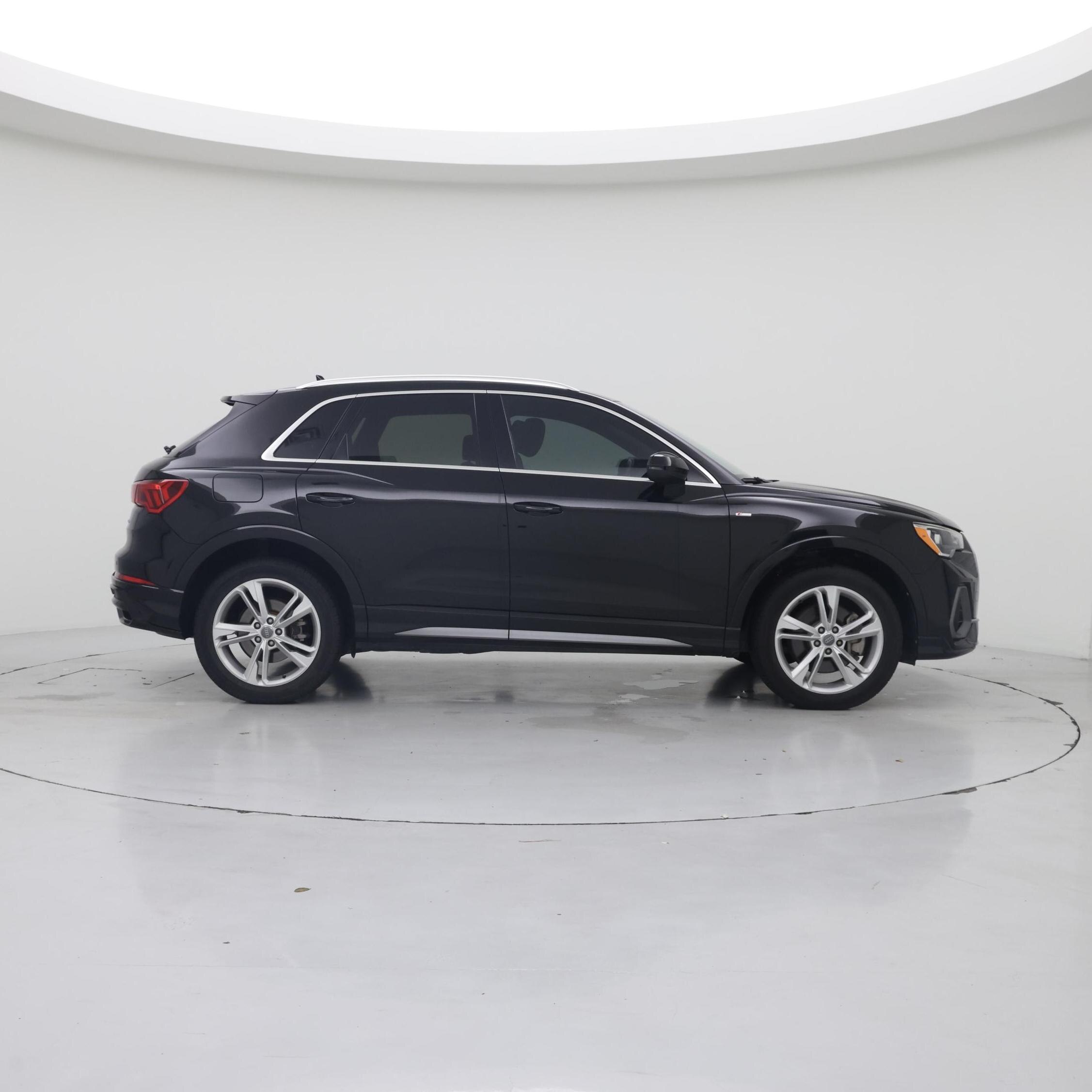 Thumbnail: 2020 Audi Q3 - 7