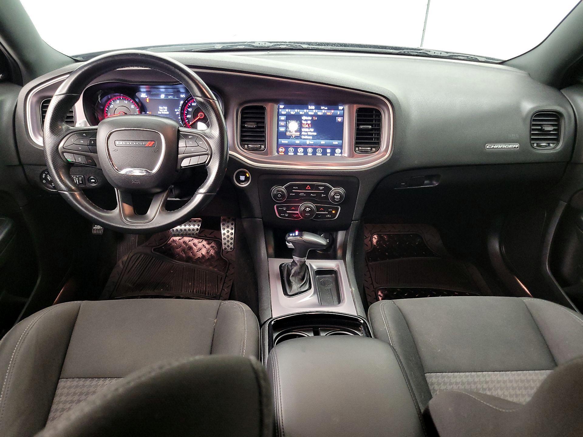 Thumbnail: 2019 Dodge Charger - 9