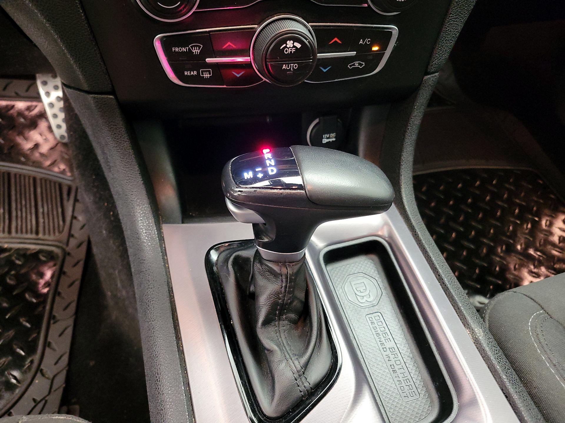 Thumbnail: 2019 Dodge Charger - 17