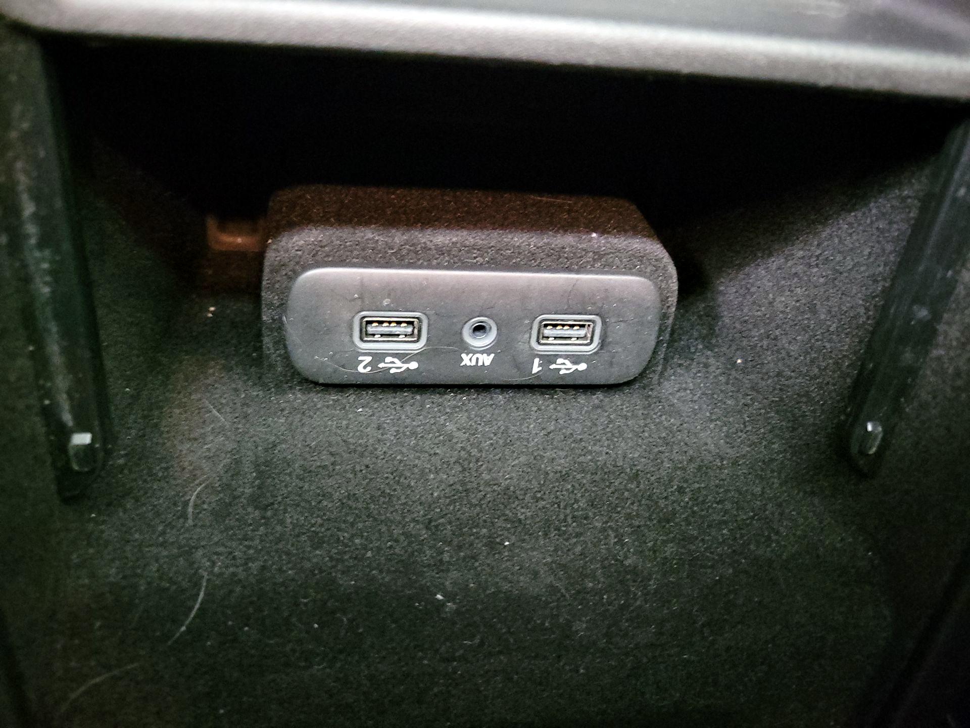 Thumbnail: 2019 Dodge Charger - 18