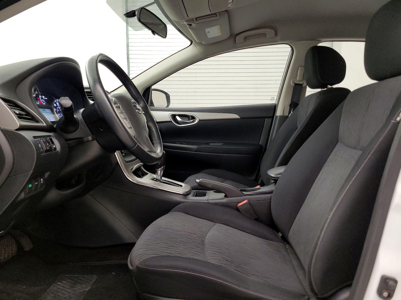 2015 Nissan Sentra SV - Photo 12