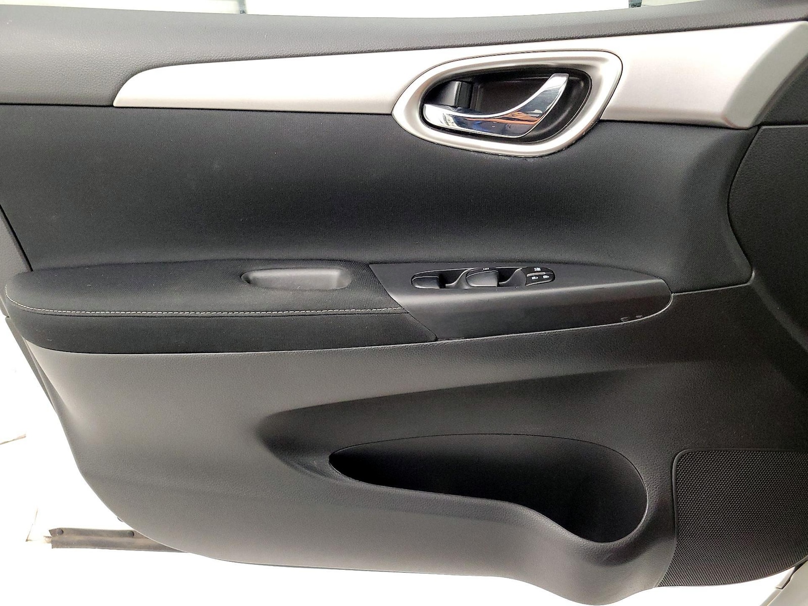 2015 Nissan Sentra SV - Photo 13