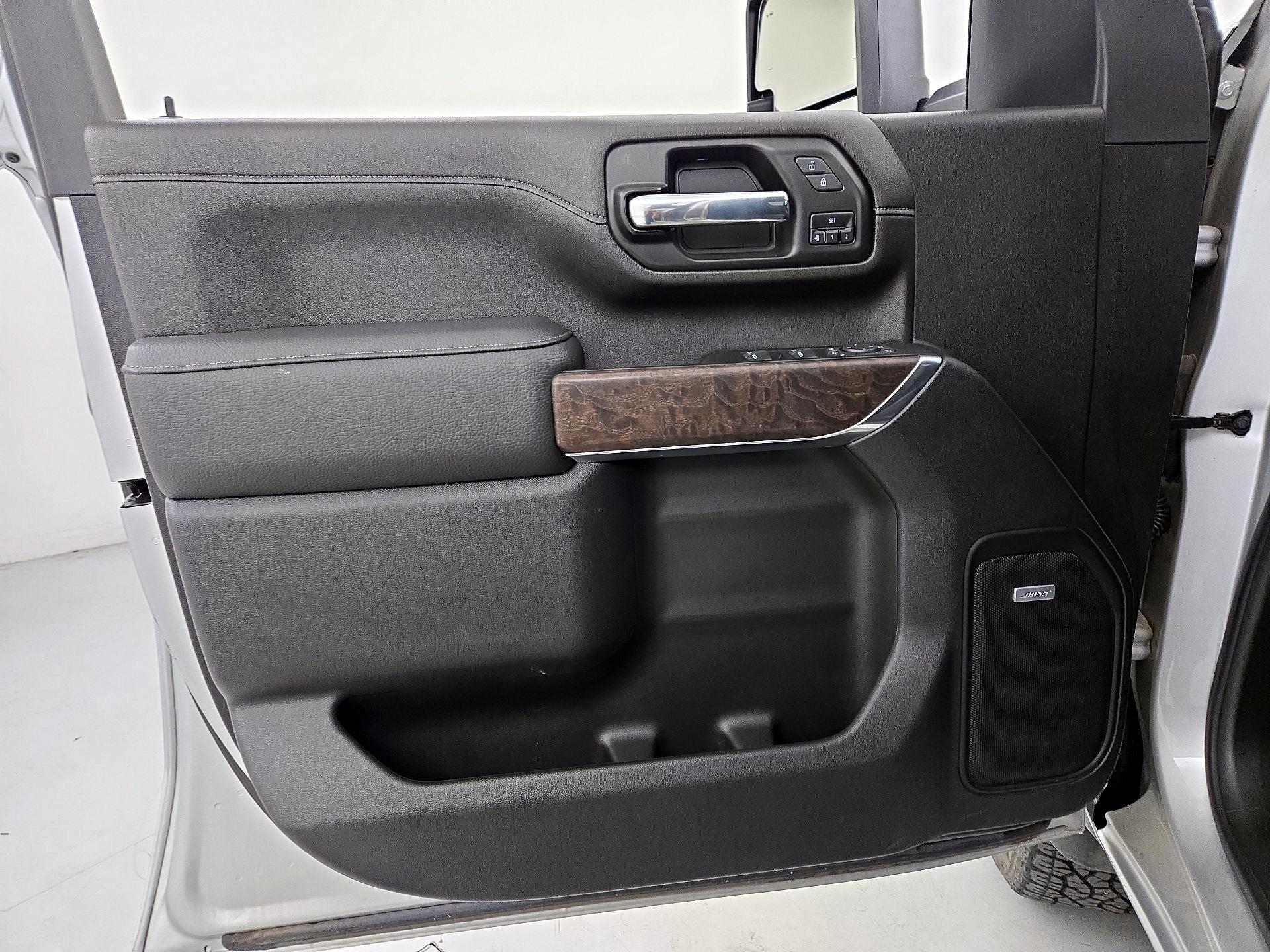 Thumbnail: 2022 GMC Sierra 2500 - 12