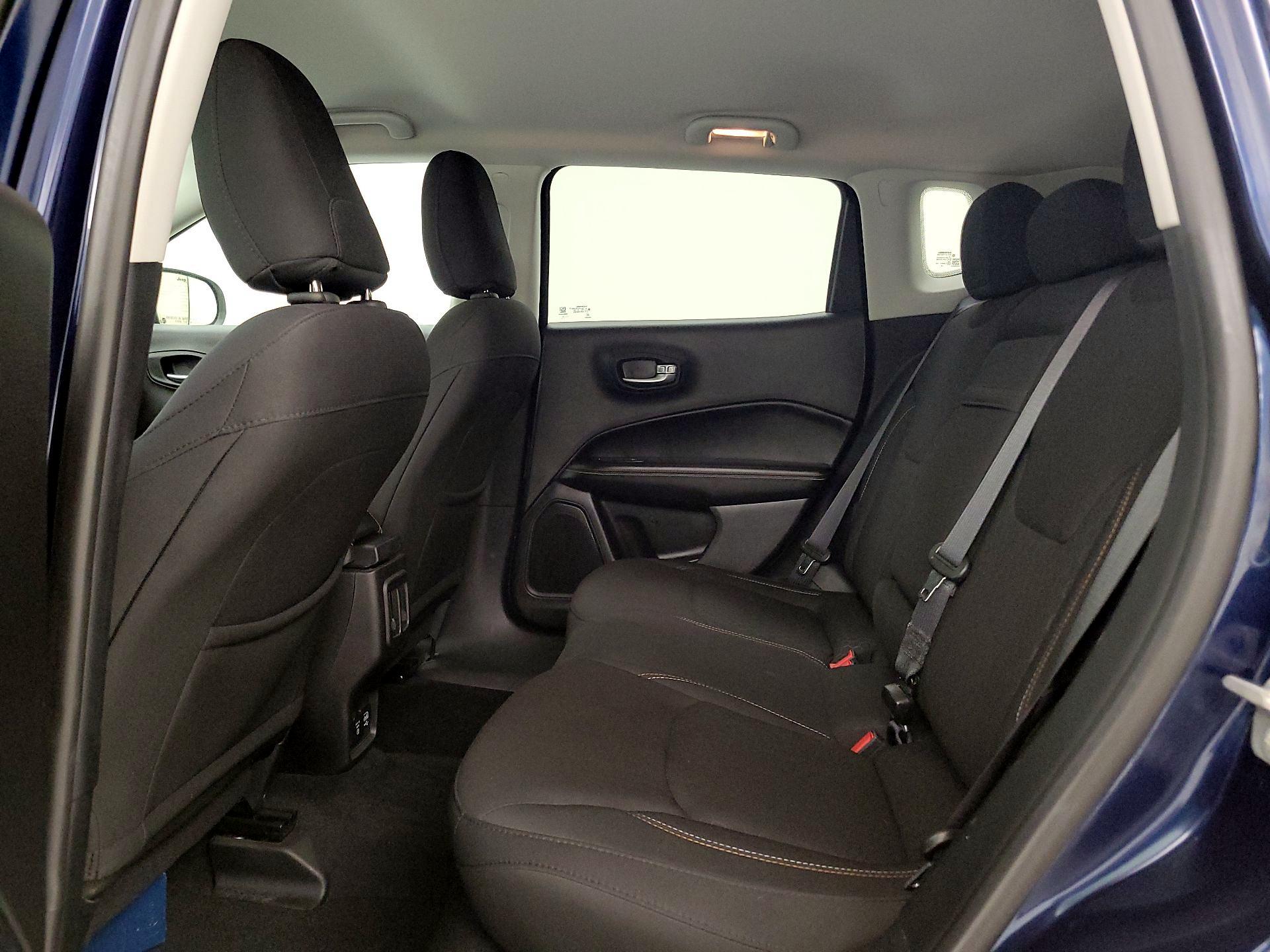 Thumbnail: 2018 Jeep Compass - 19