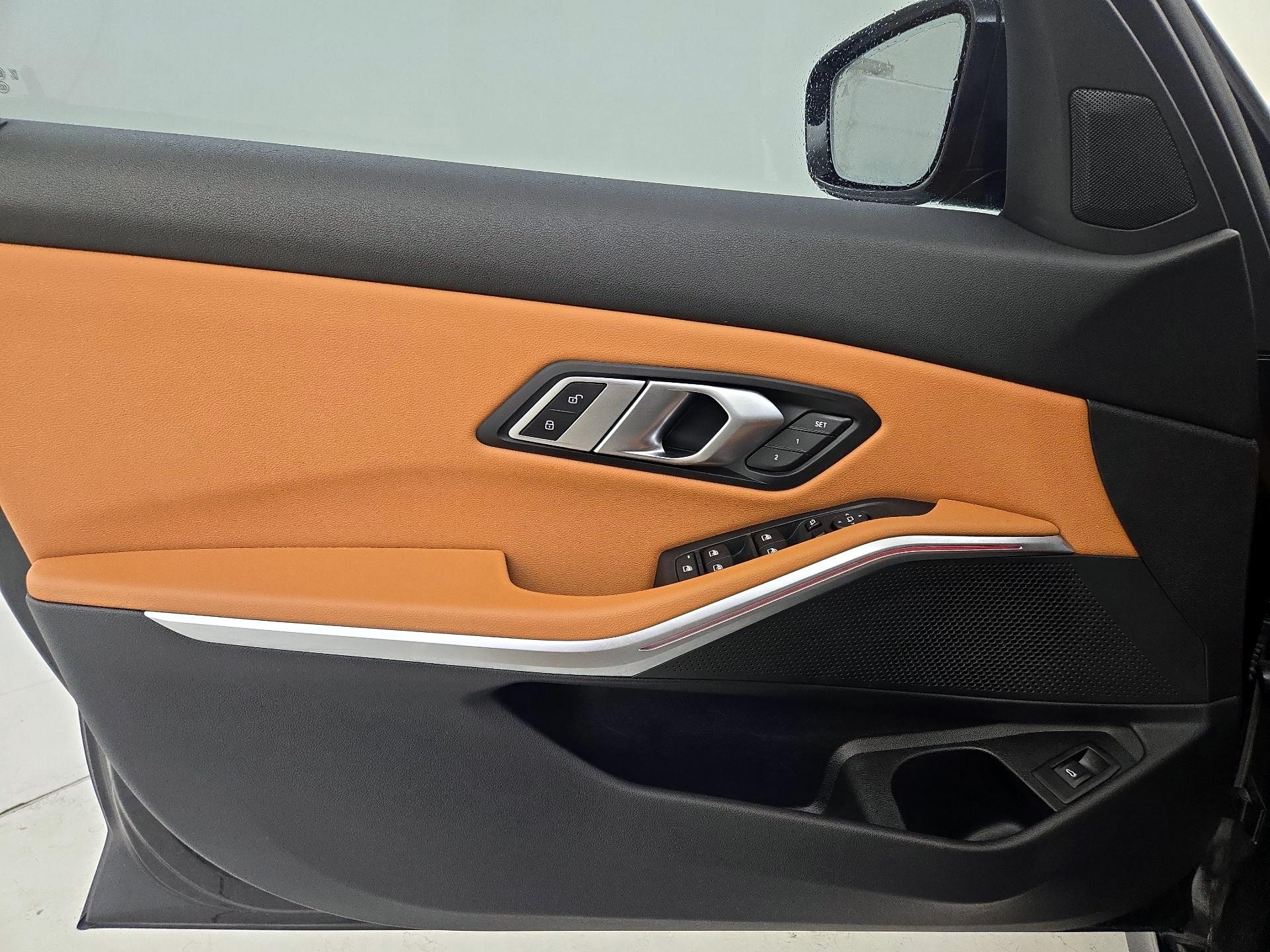 Thumbnail: 2022 BMW 3 Series - 12