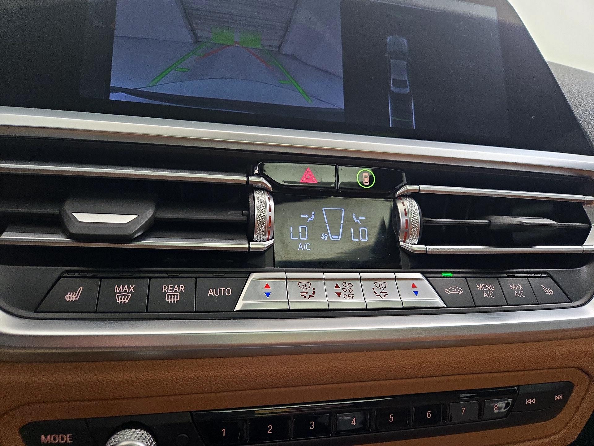 Thumbnail: 2022 BMW 3 Series - 17