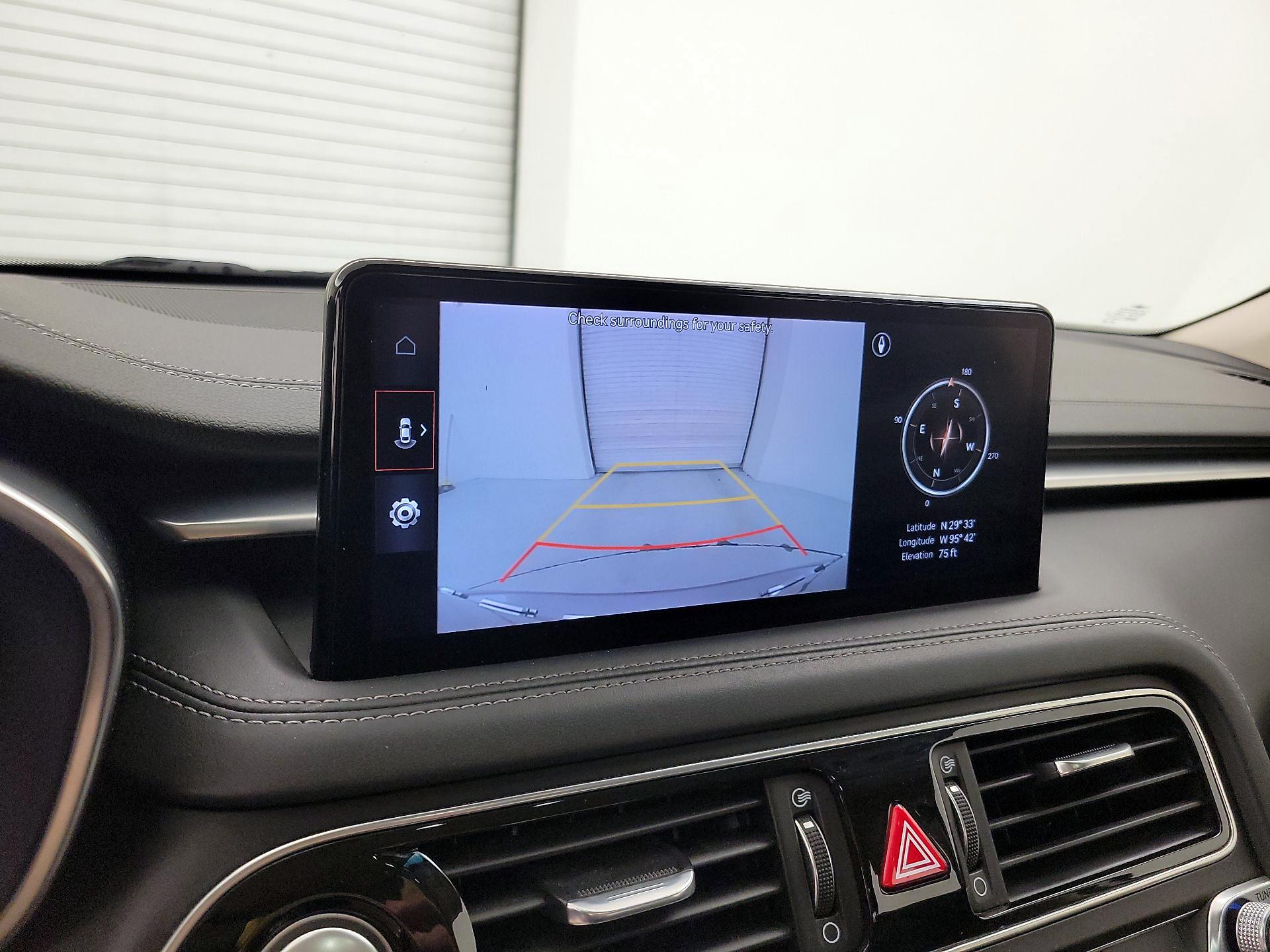 Thumbnail: 2022 Genesis G70 - 15