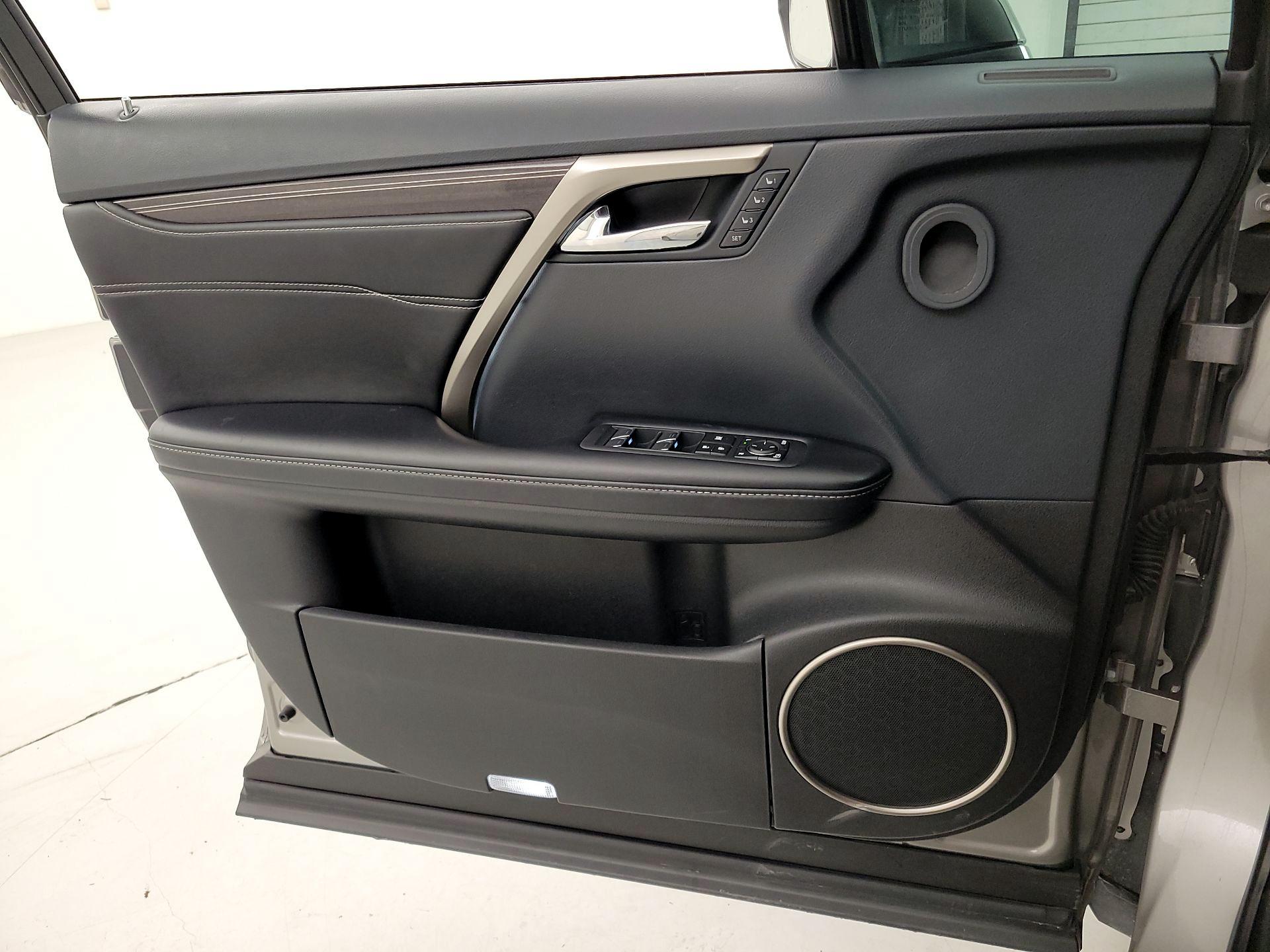 Thumbnail: 2019 Lexus RX - 12