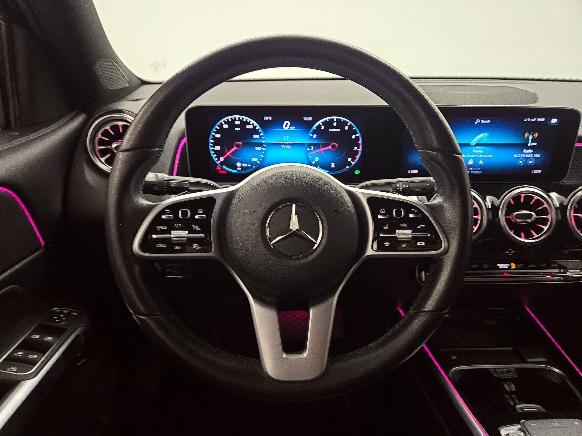 Thumbnail: 2020 Mercedes-Benz GLB - 19