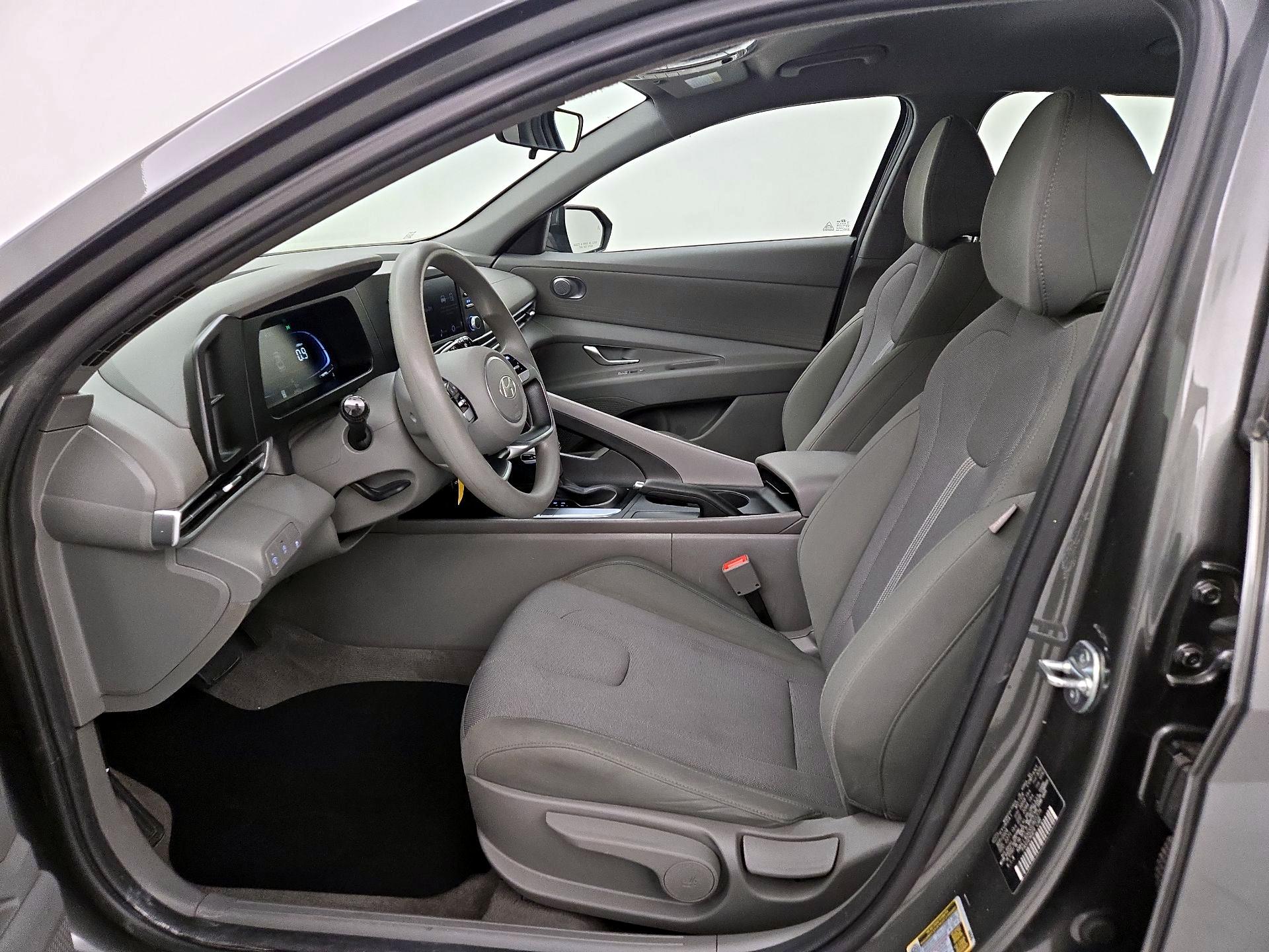 Thumbnail: 2025 Hyundai Elantra - 11