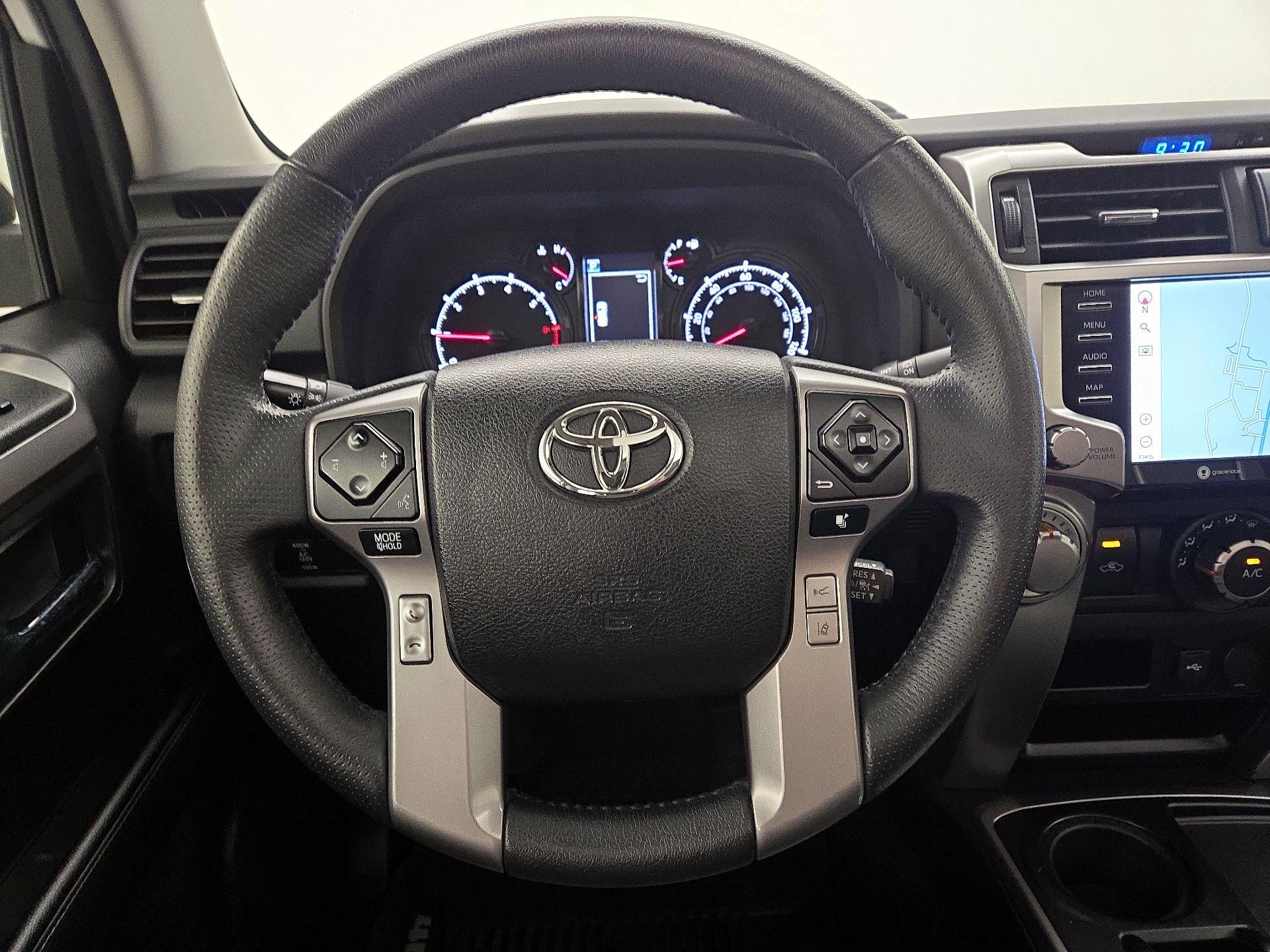 Thumbnail: 2020 Toyota 4Runner - 10