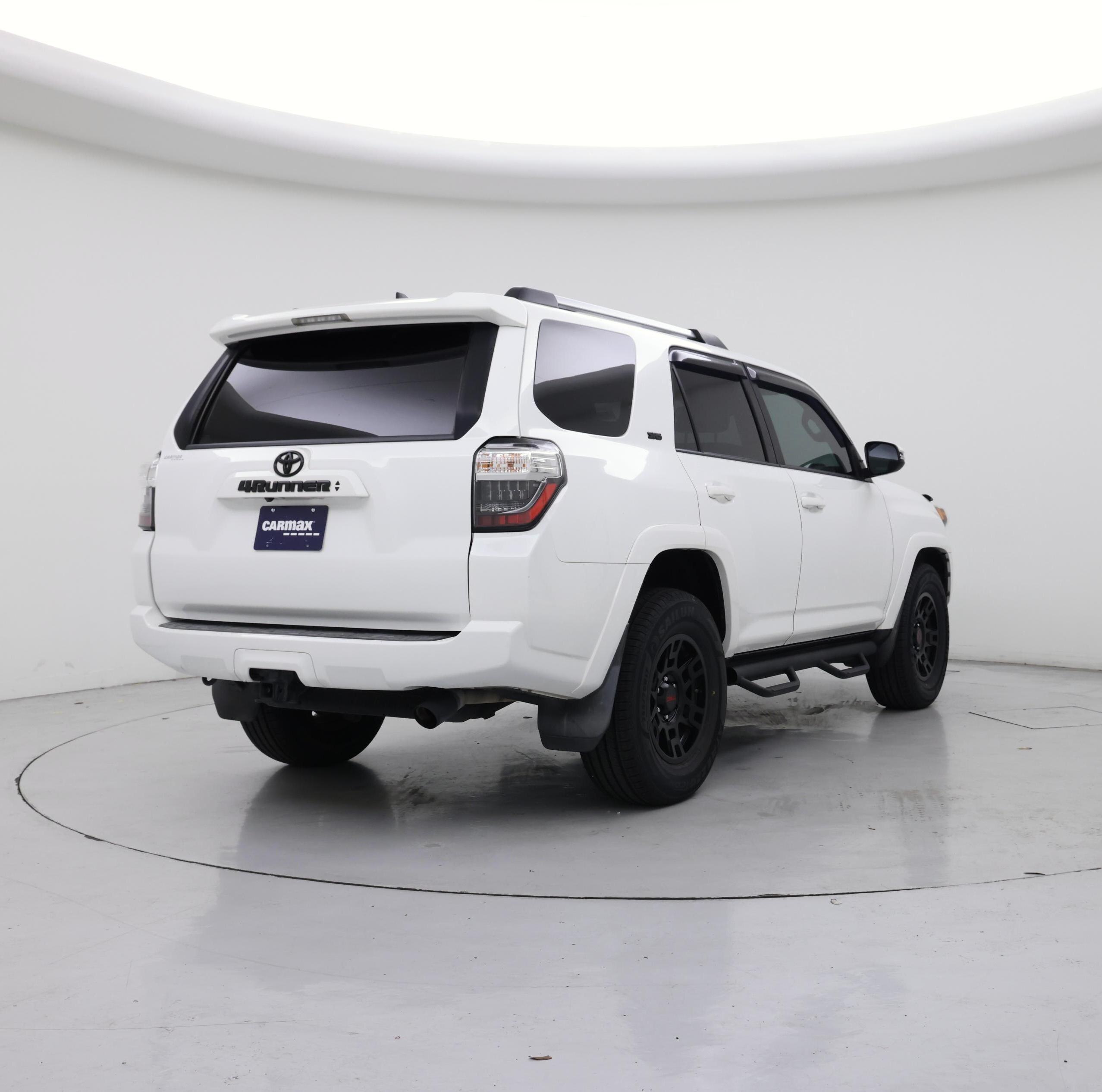 Thumbnail: 2020 Toyota 4Runner - 8