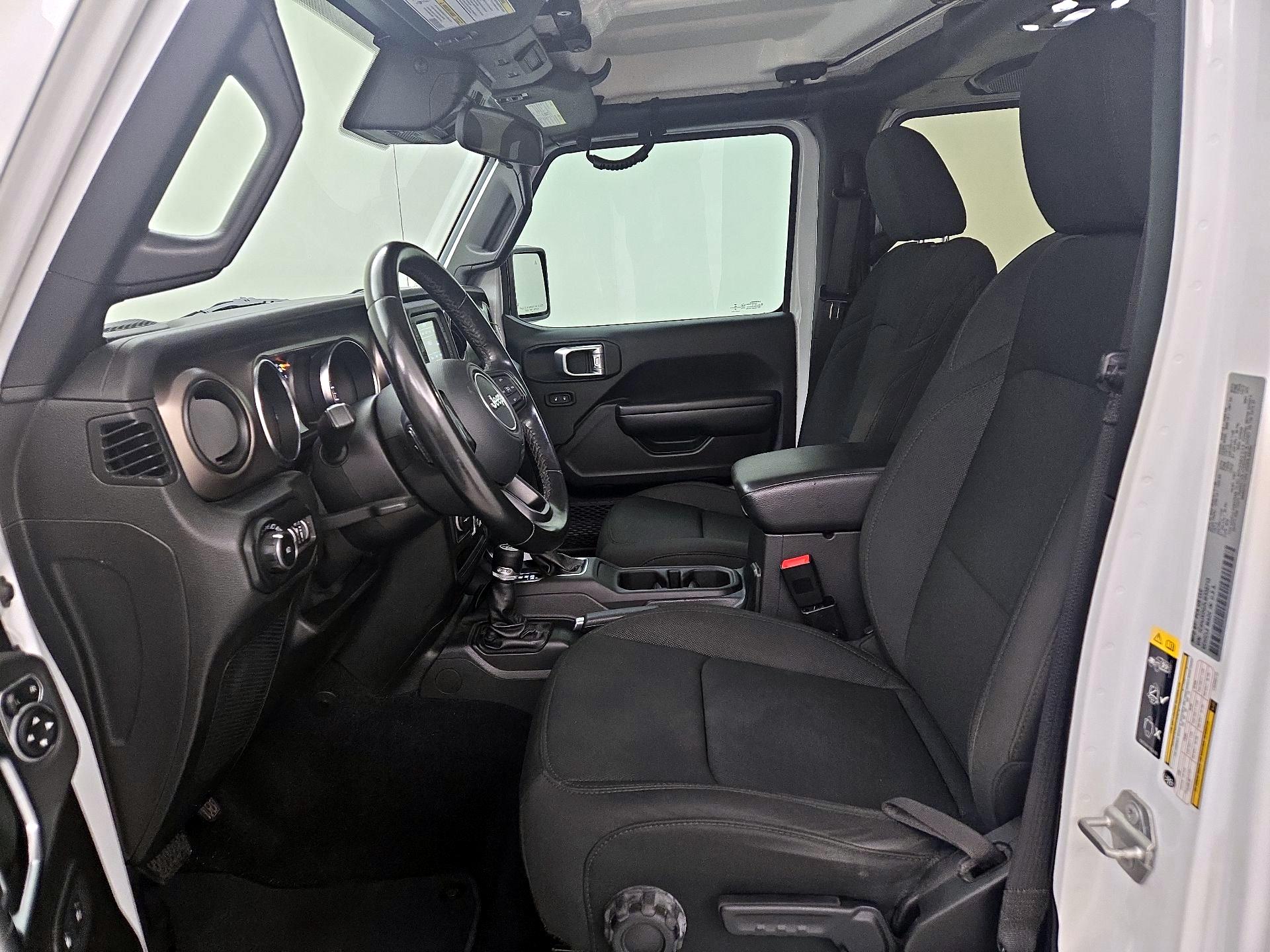 Thumbnail: 2020 Jeep Wrangler - 11