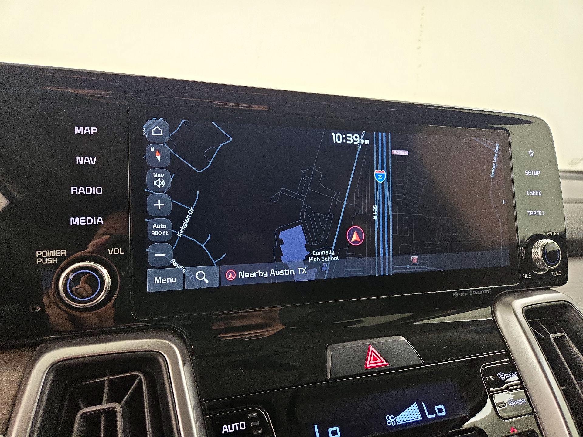 Thumbnail: 2022 Kia Sorento - 14