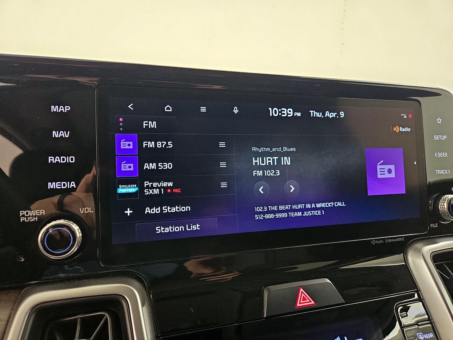 Thumbnail: 2022 Kia Sorento - 16