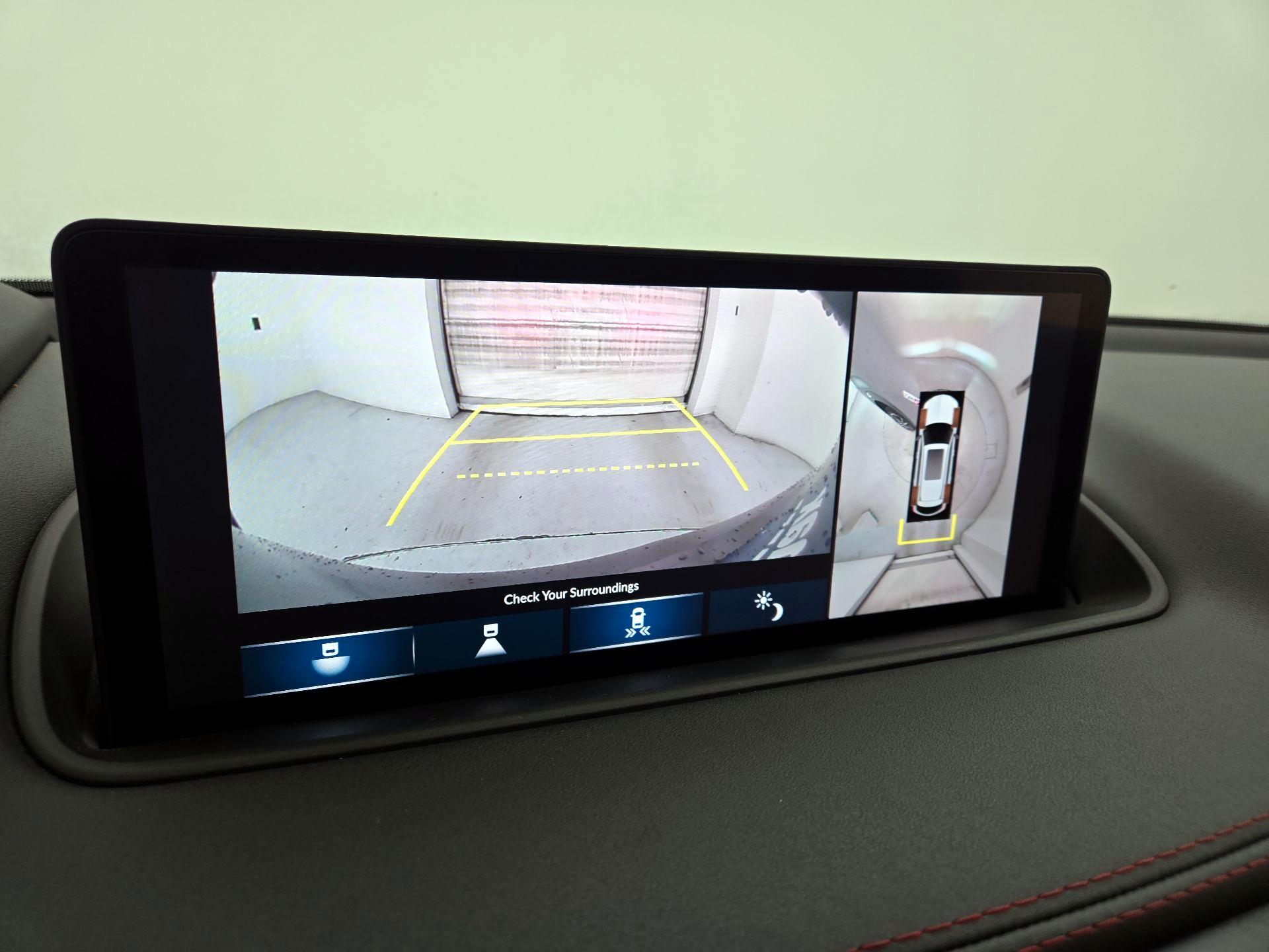 Thumbnail: 2023 Acura MDX - 15