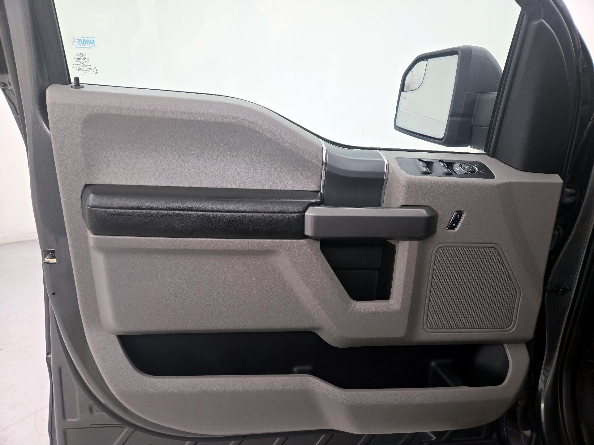 Thumbnail: 2015 Ford F-150 - 12