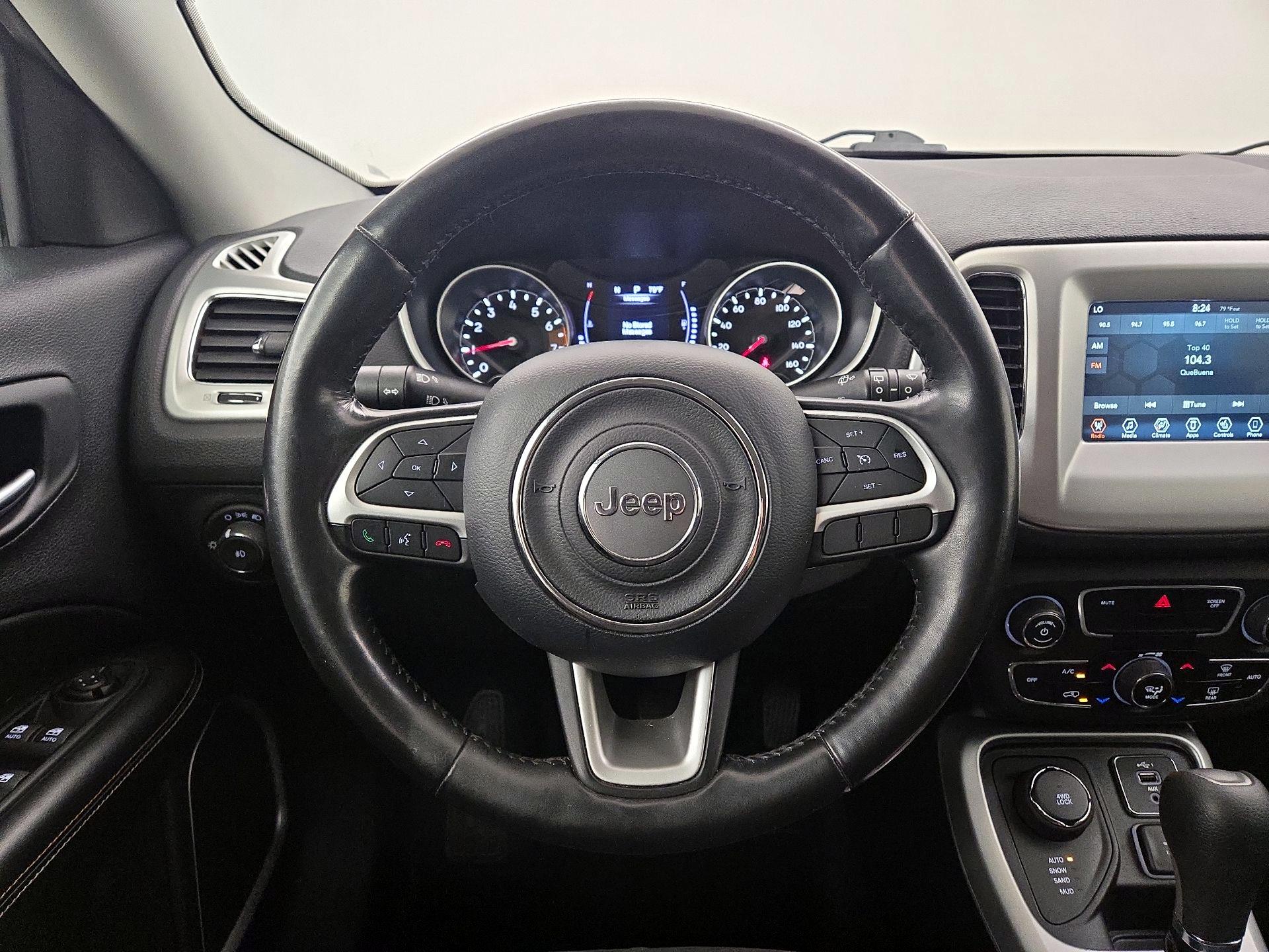 Thumbnail: 2019 Jeep Compass - 10