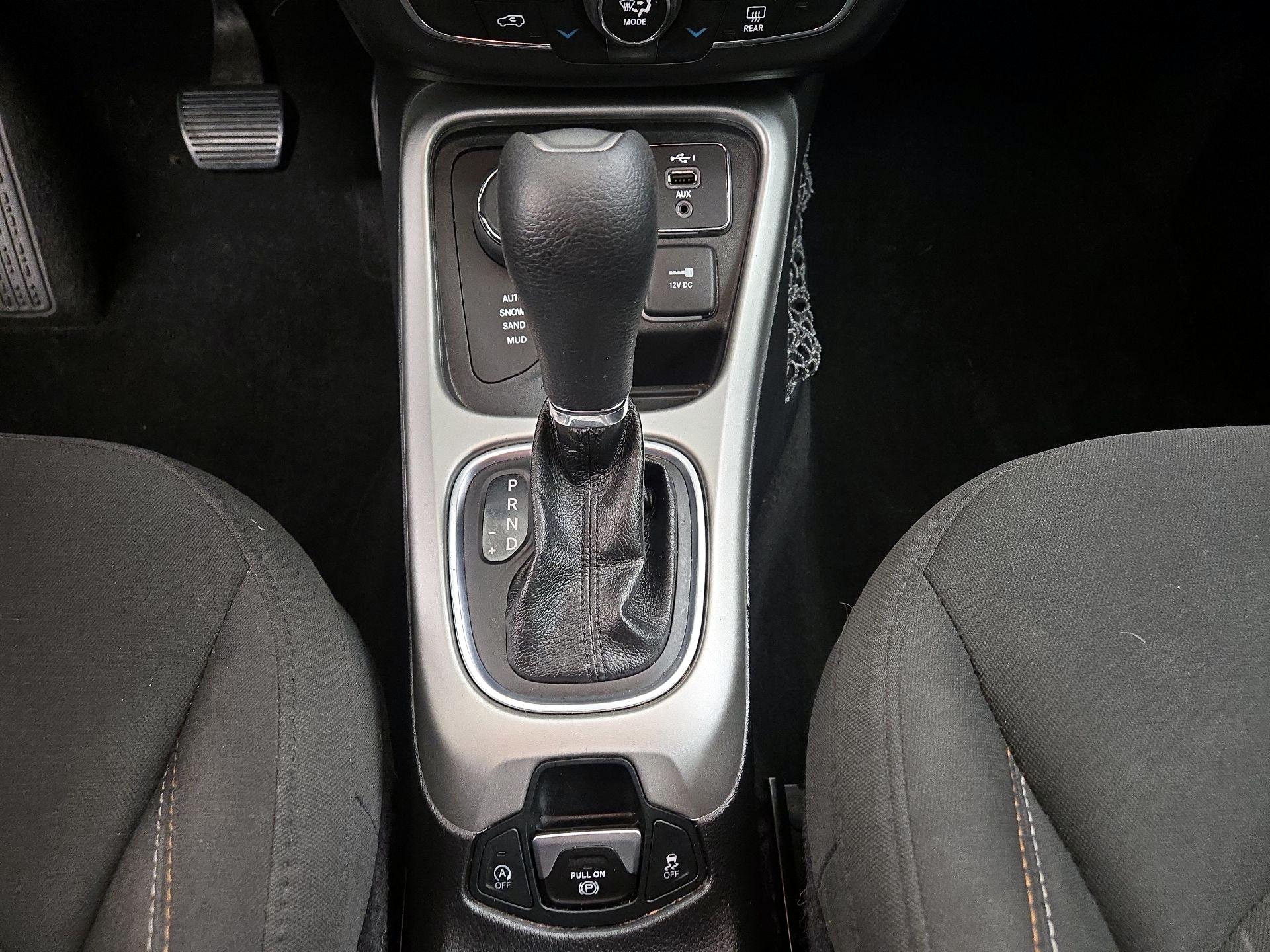 Thumbnail: 2019 Jeep Compass - 17