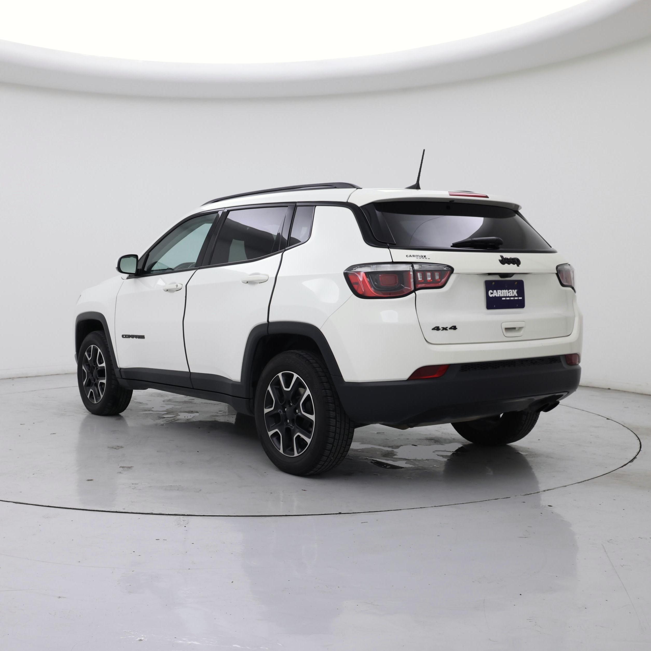 Thumbnail: 2019 Jeep Compass - 2