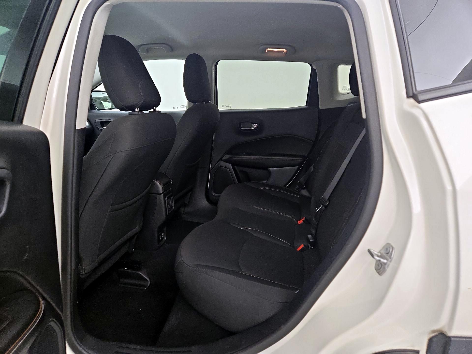 Thumbnail: 2019 Jeep Compass - 19