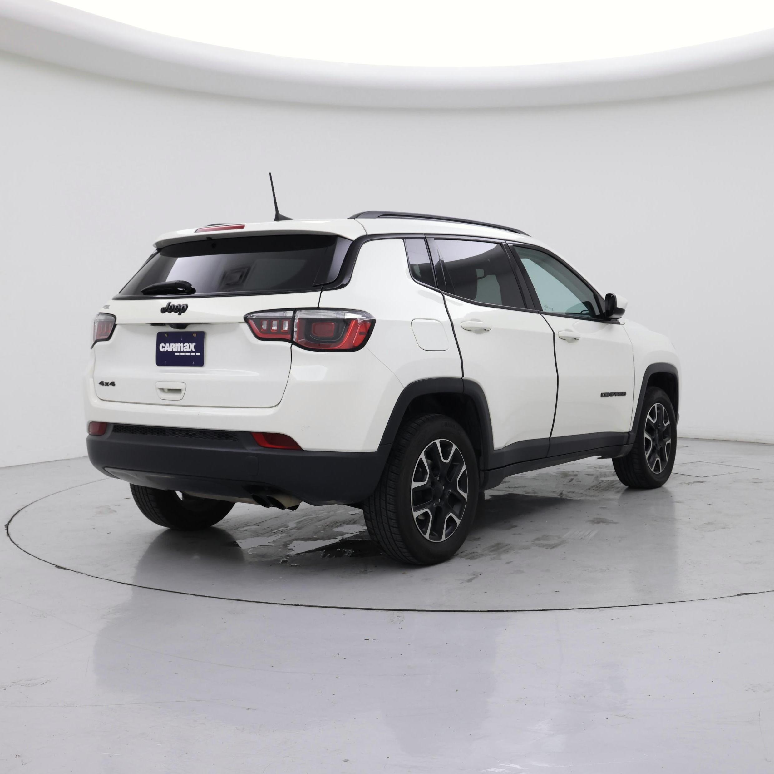 Thumbnail: 2019 Jeep Compass - 8