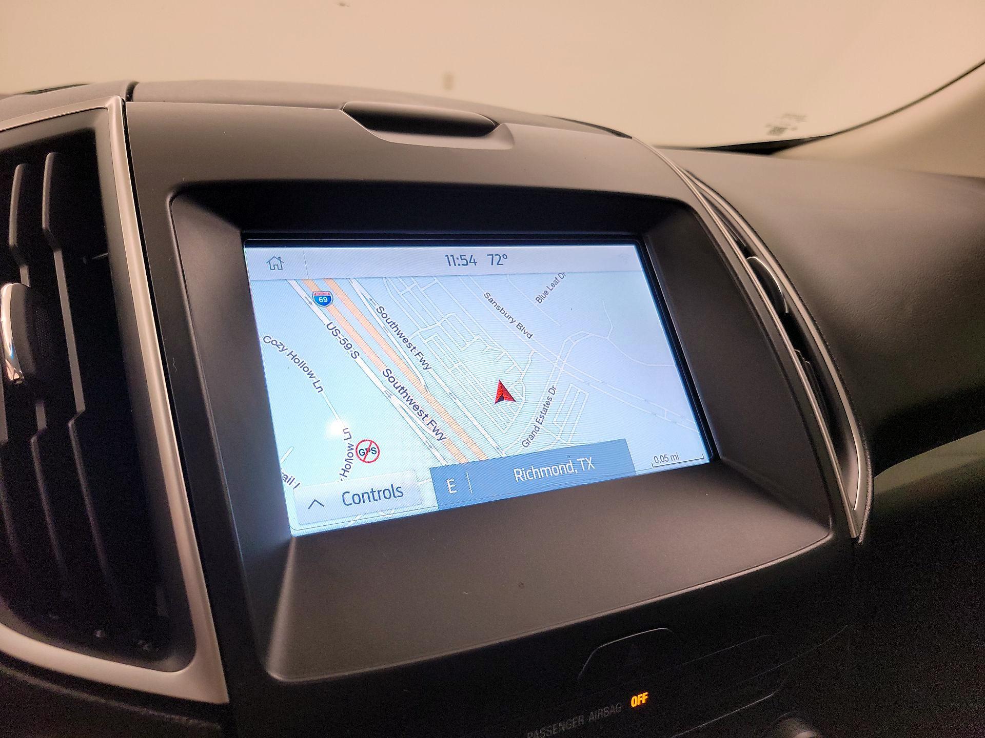 Thumbnail: 2015 Ford Edge - 14