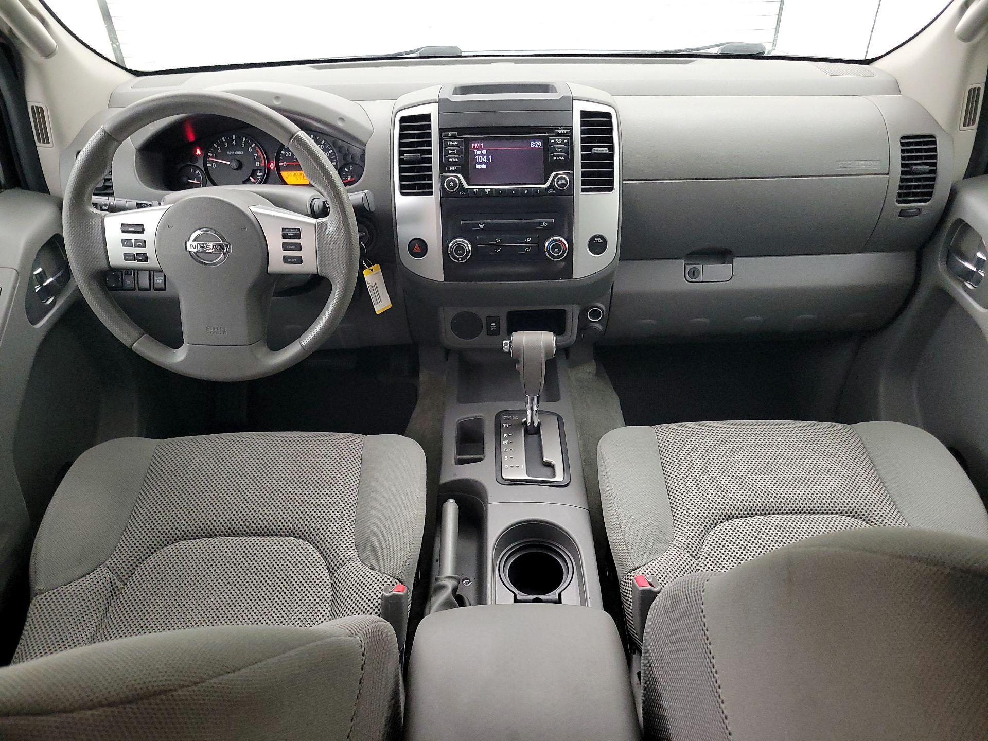 Thumbnail: 2015 Nissan Frontier - 9