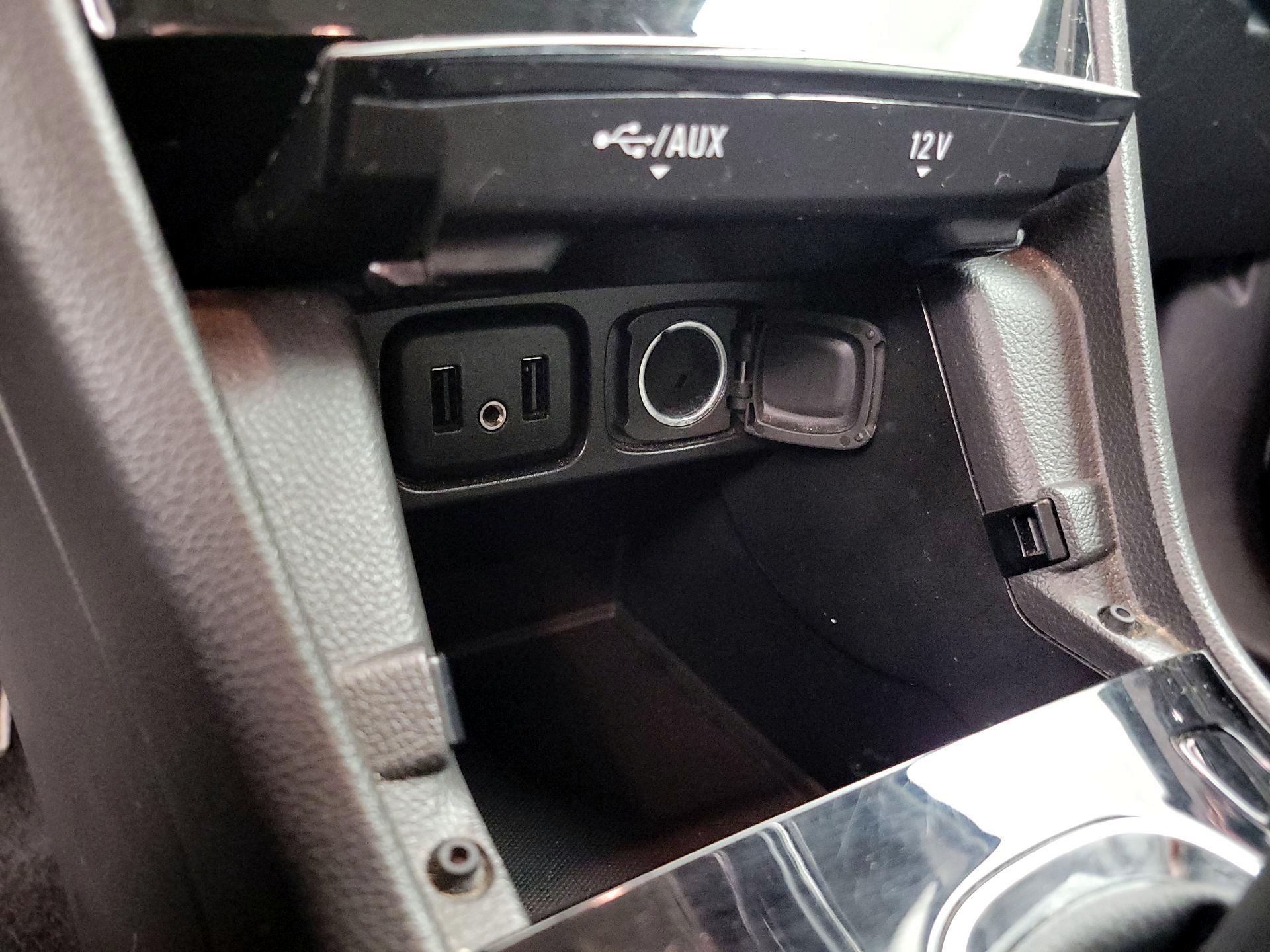 Thumbnail: 2019 Buick Encore - 19