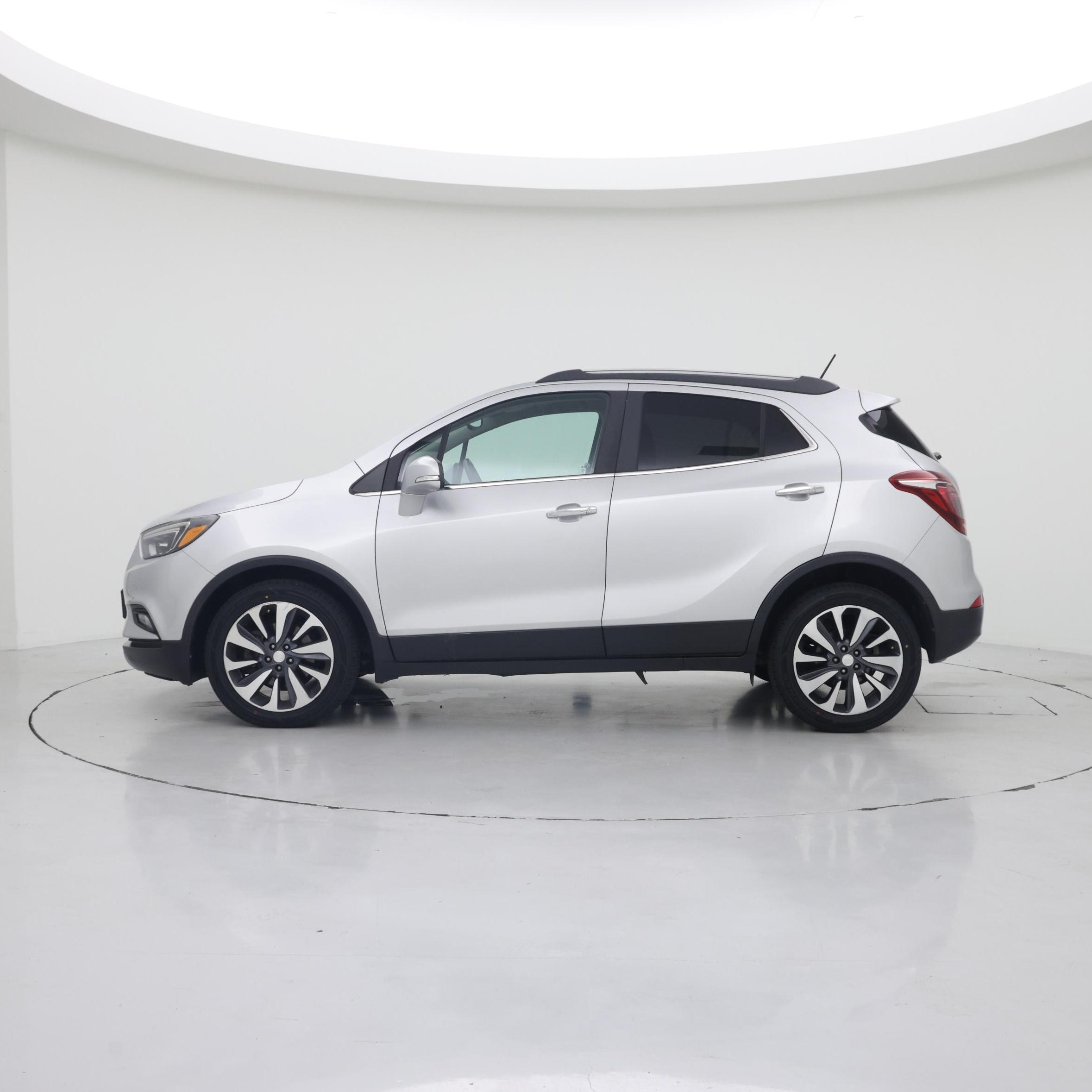 Thumbnail: 2019 Buick Encore - 3