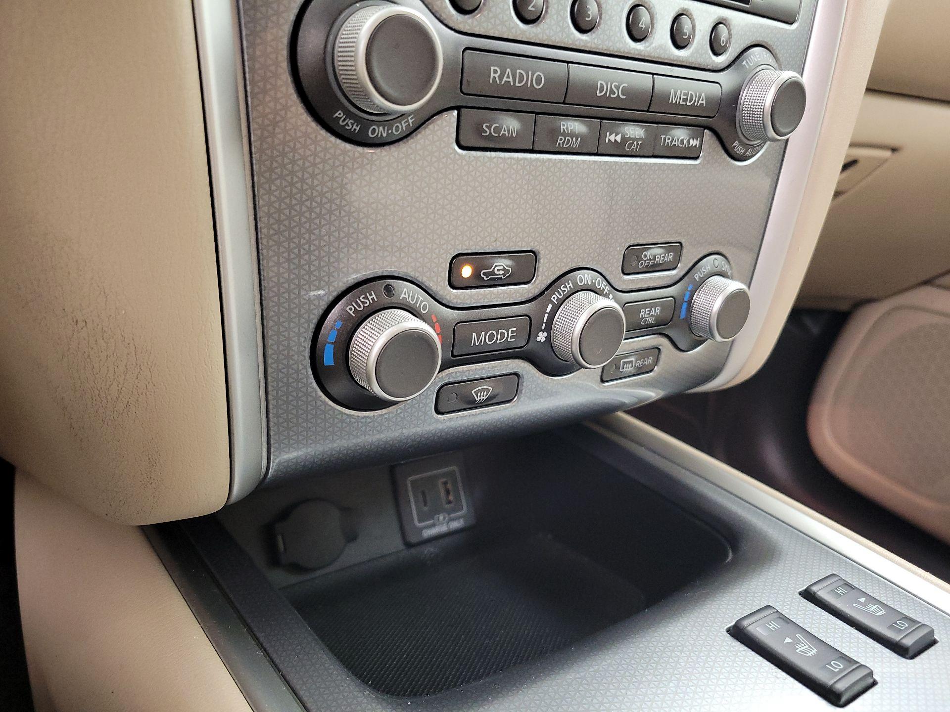 Thumbnail: 2019 Nissan Pathfinder - 17