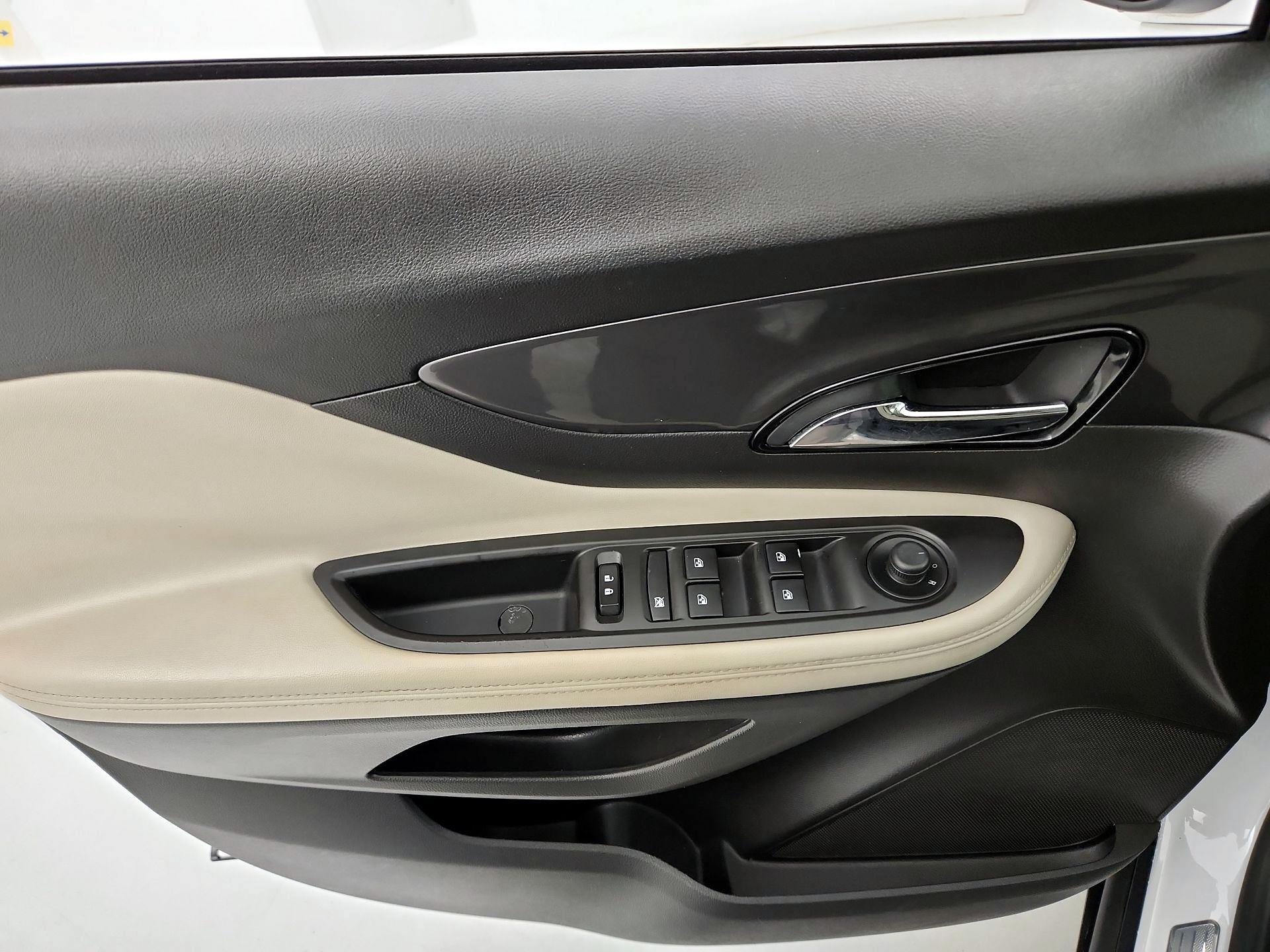 Thumbnail: 2019 Buick Encore - 12