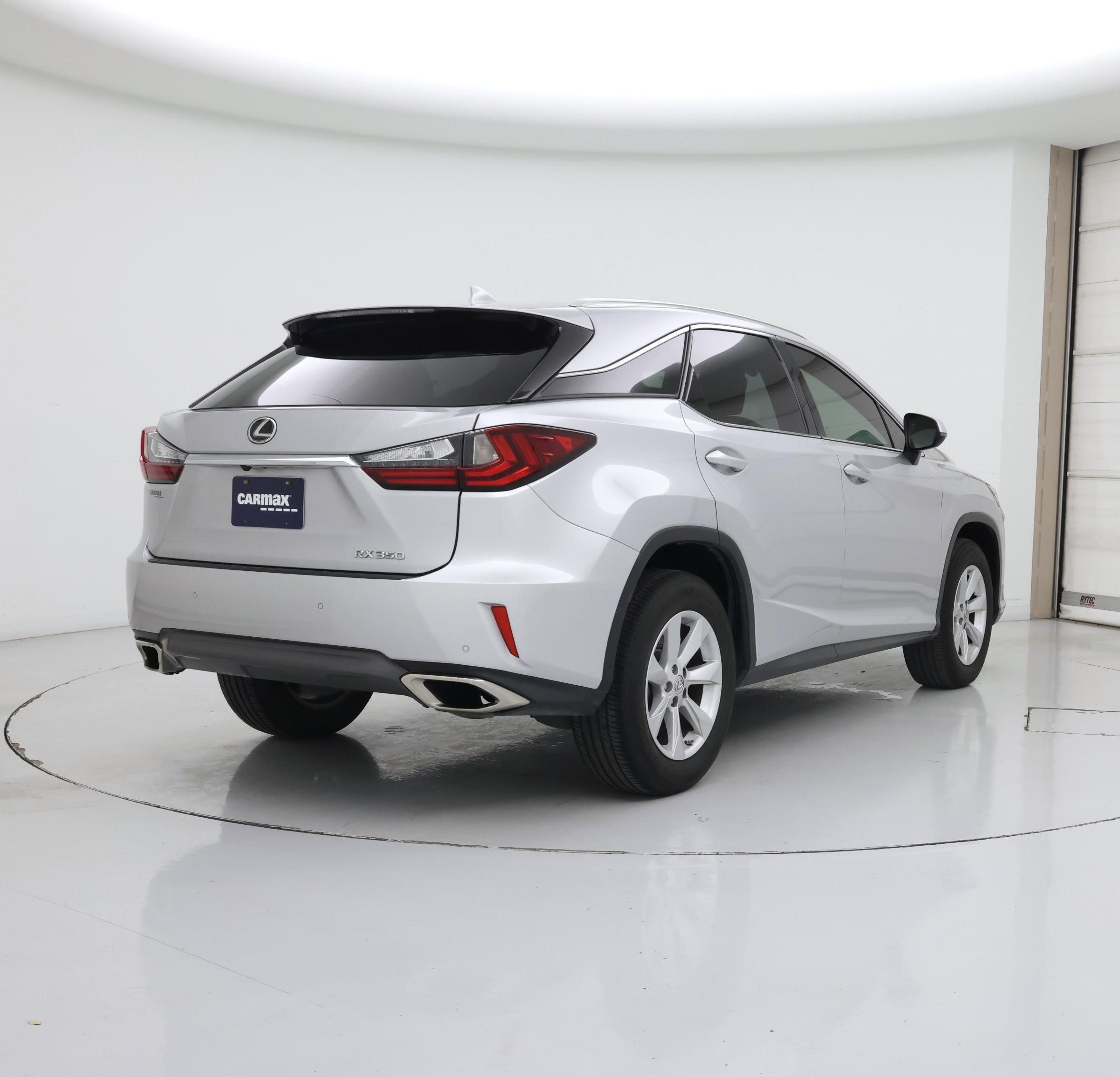 Thumbnail: 2016 Lexus RX - 8