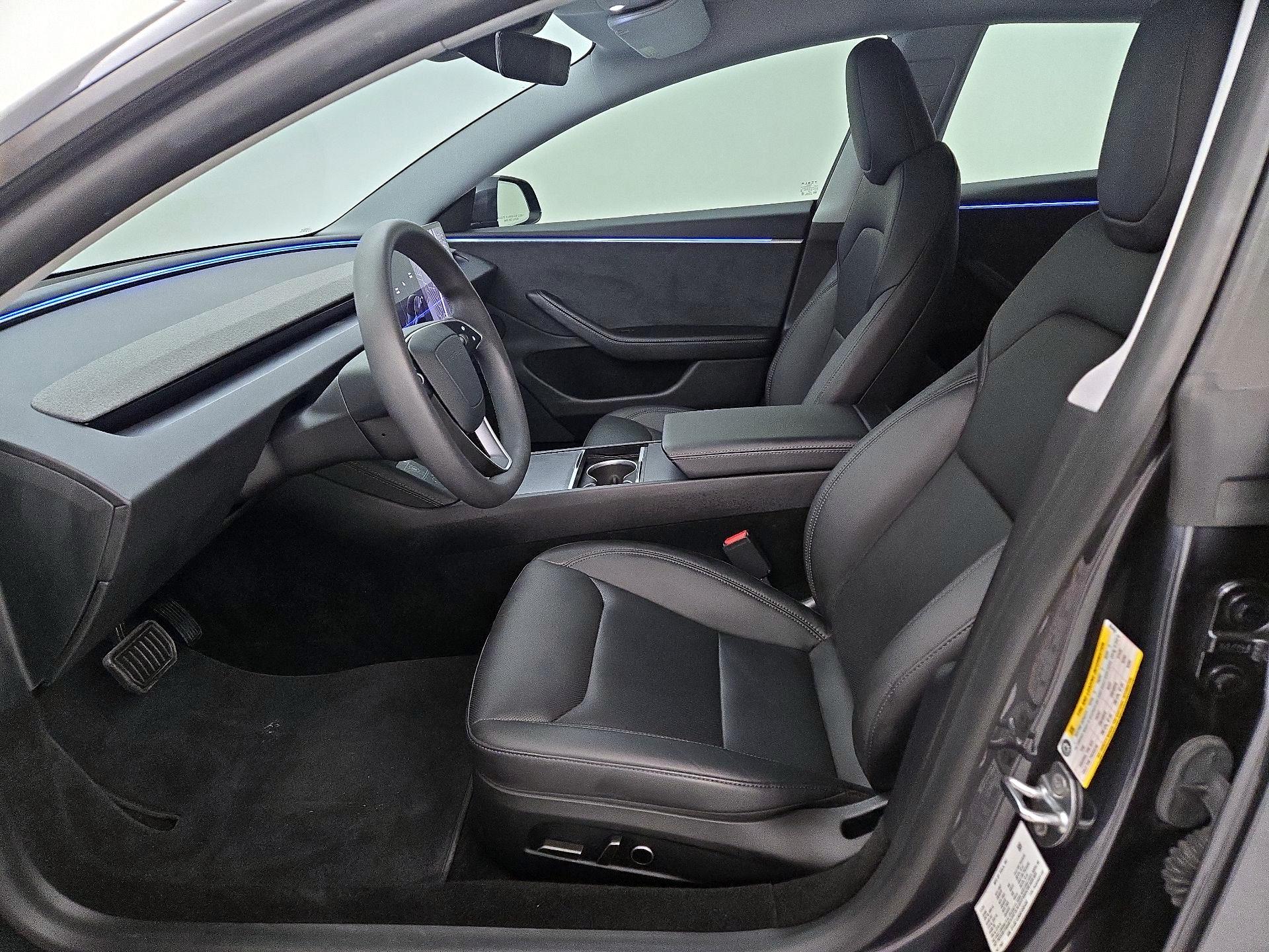 Thumbnail: 2025 Tesla Model 3 - 11