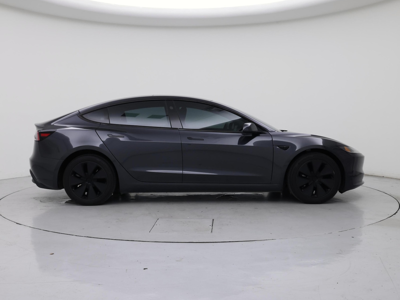 2025 Tesla Model 3 Long Range - Photo 8