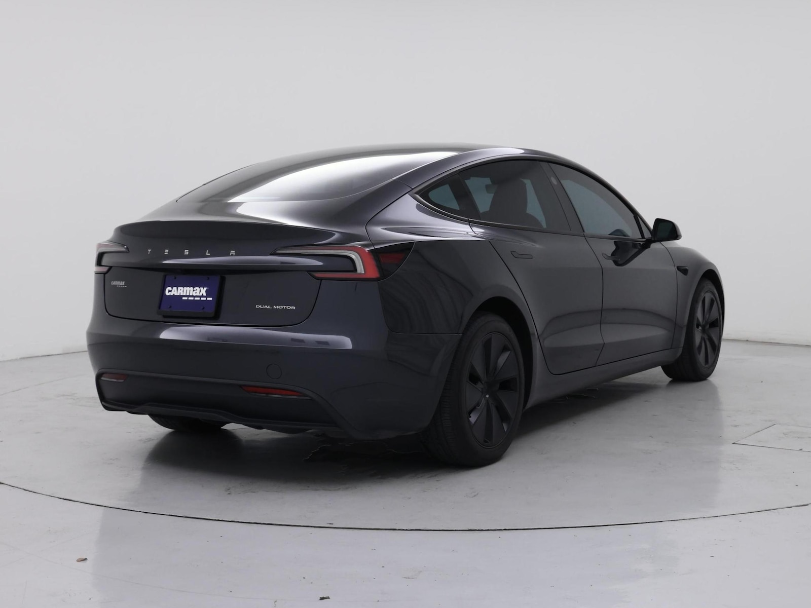 2025 Tesla Model 3 Long Range - Photo 9