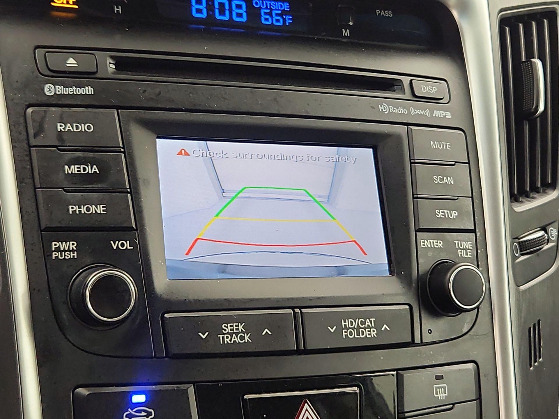 Thumbnail: 2014 Hyundai Sonata - 14