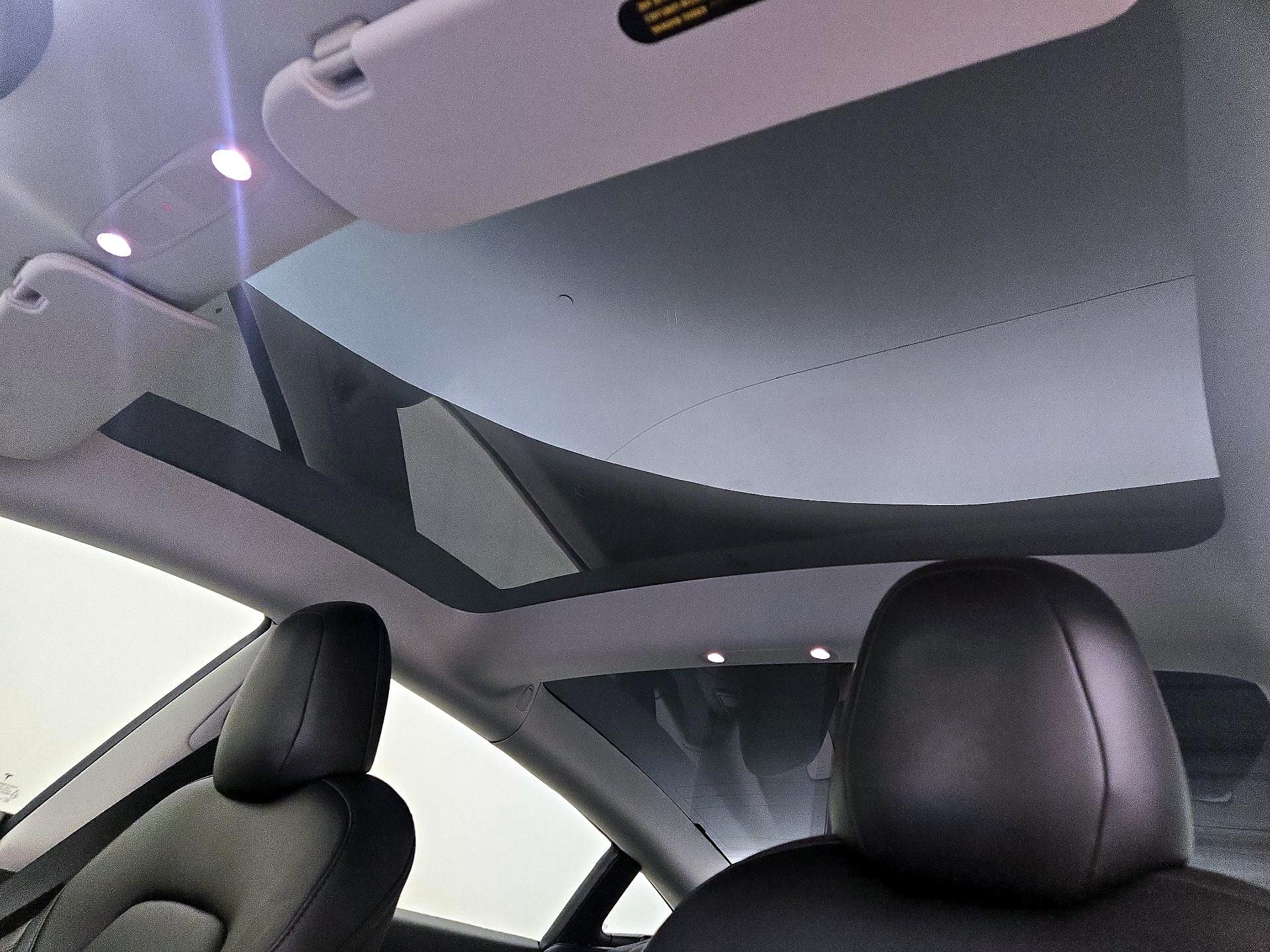 Thumbnail: 2022 Tesla Model 3 - 19
