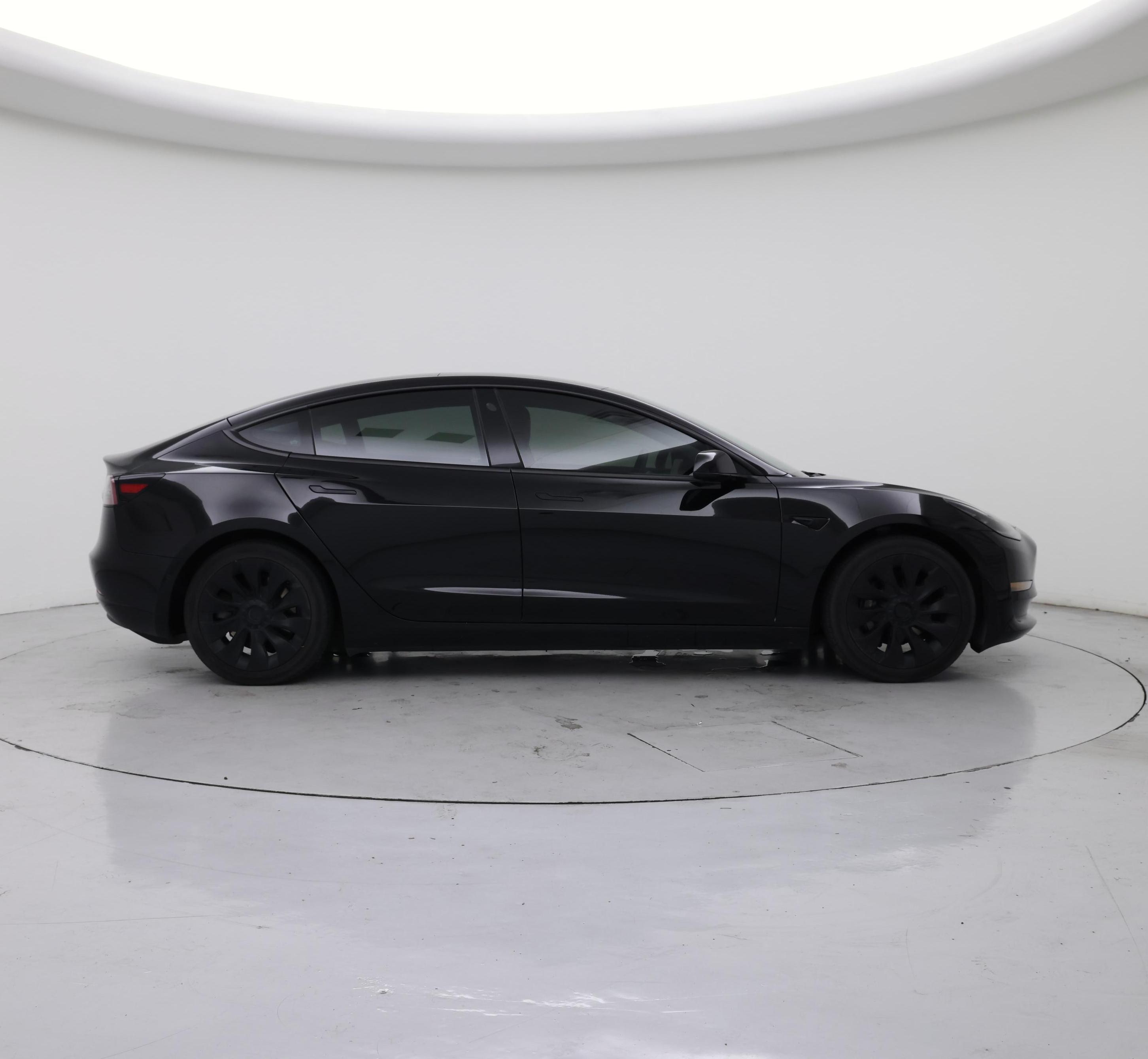 Thumbnail: 2022 Tesla Model 3 - 7