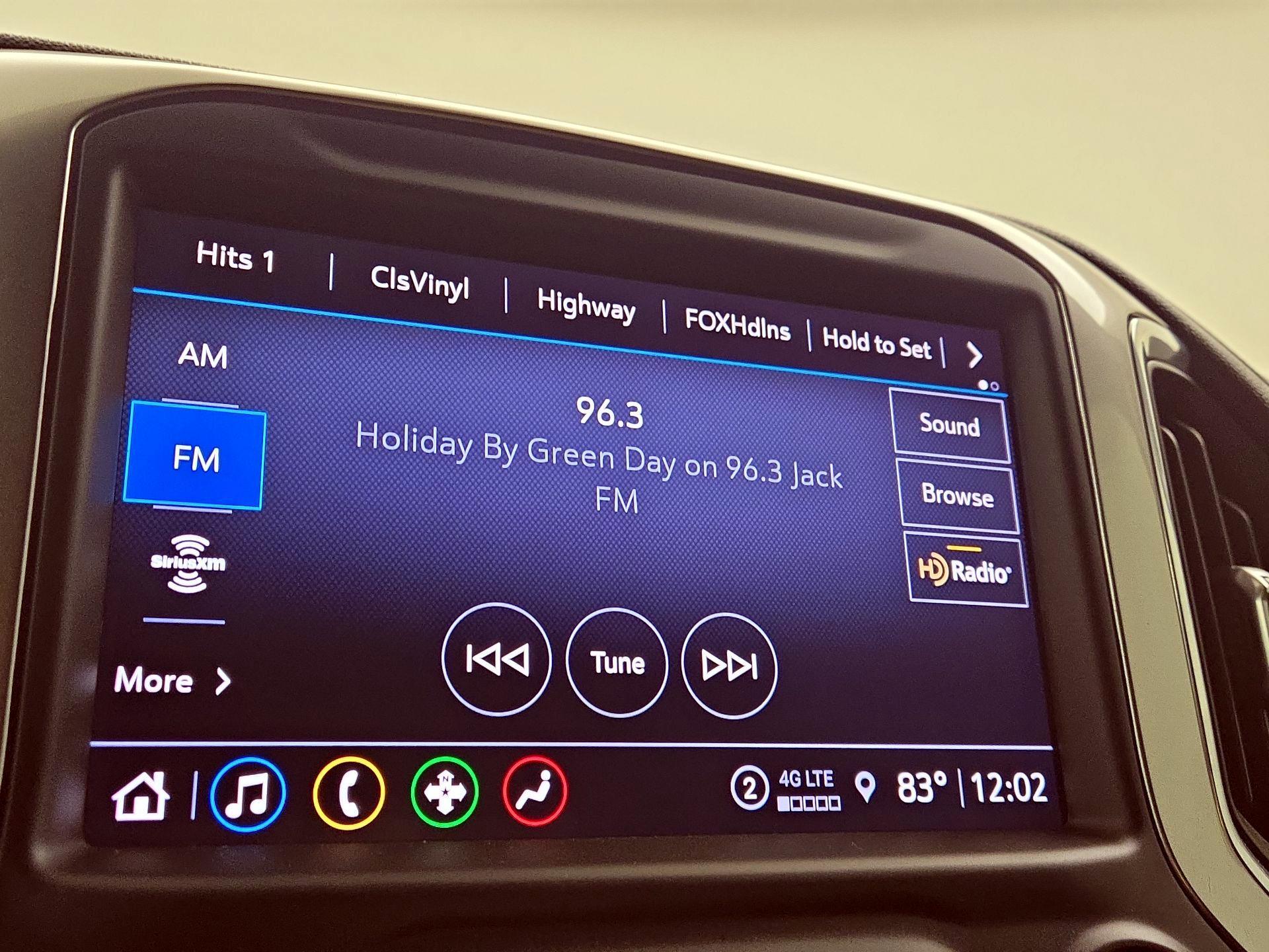 Thumbnail: 2021 Chevrolet Silverado 1500 - 15