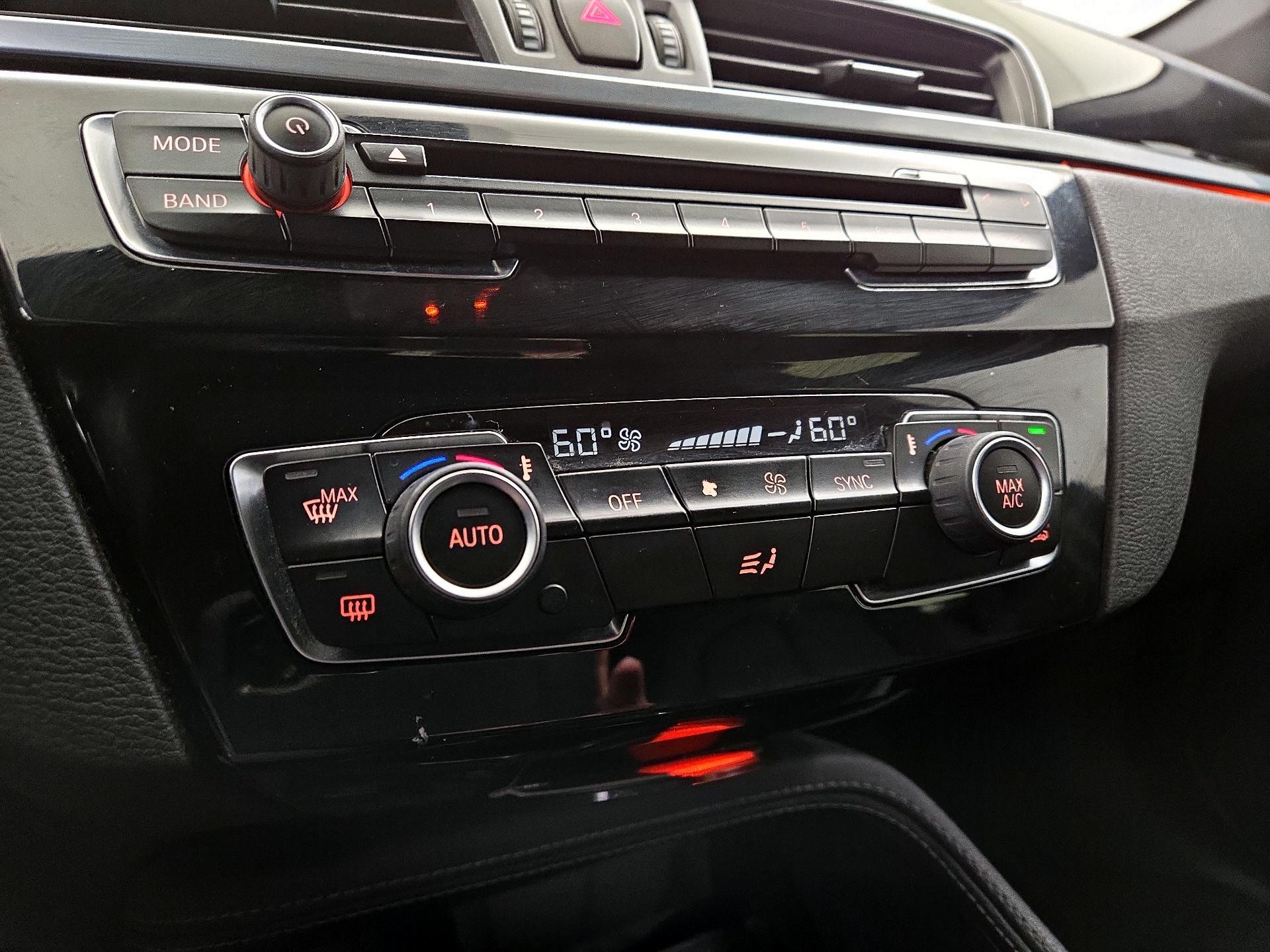 Thumbnail: 2016 BMW X1 - 17